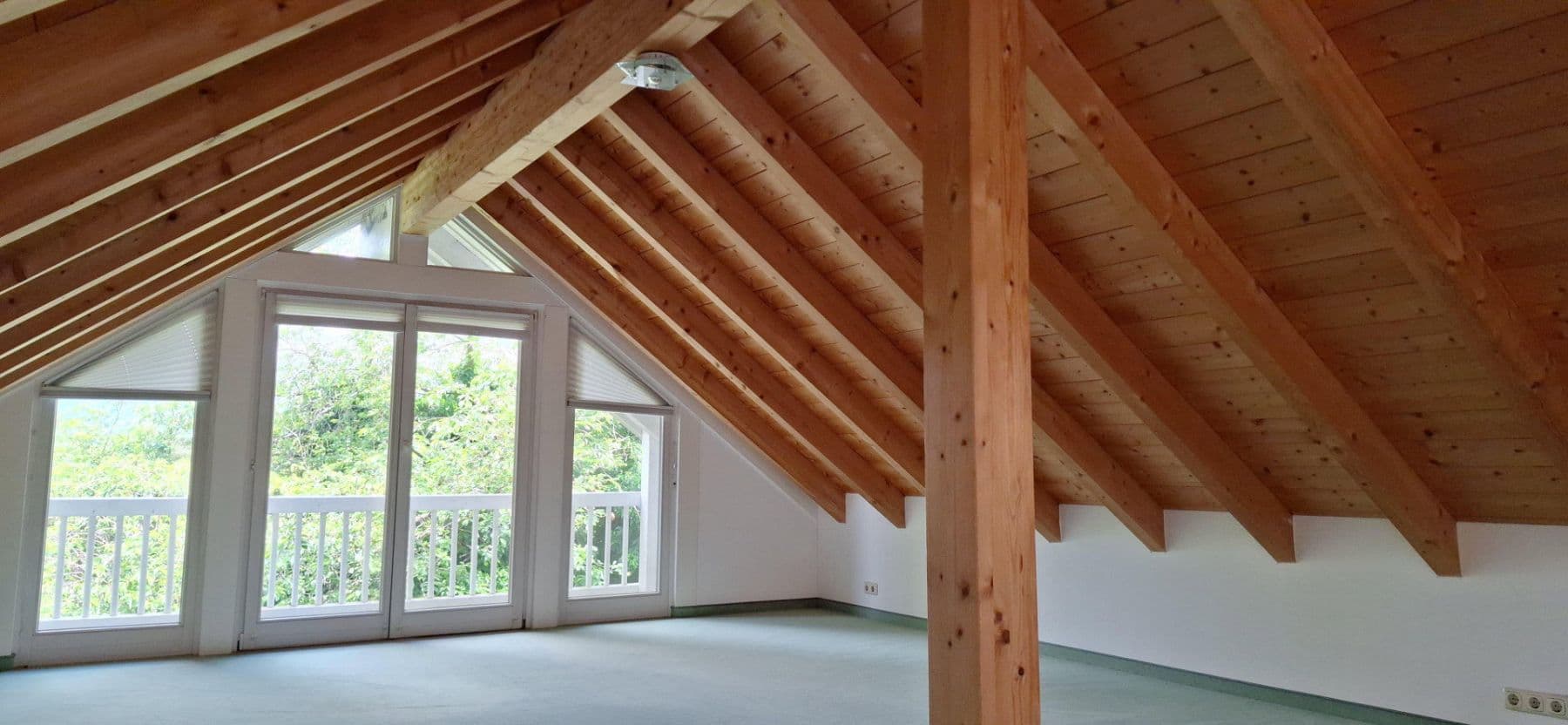 Prenájom domu 240 m², pozemok 1.400 m², Kaaganger 8, Eching, Bavorsko Prenájom domu 240 m², pozemok 1.400 m², Kaaganger 8, Eching, Bavorsko