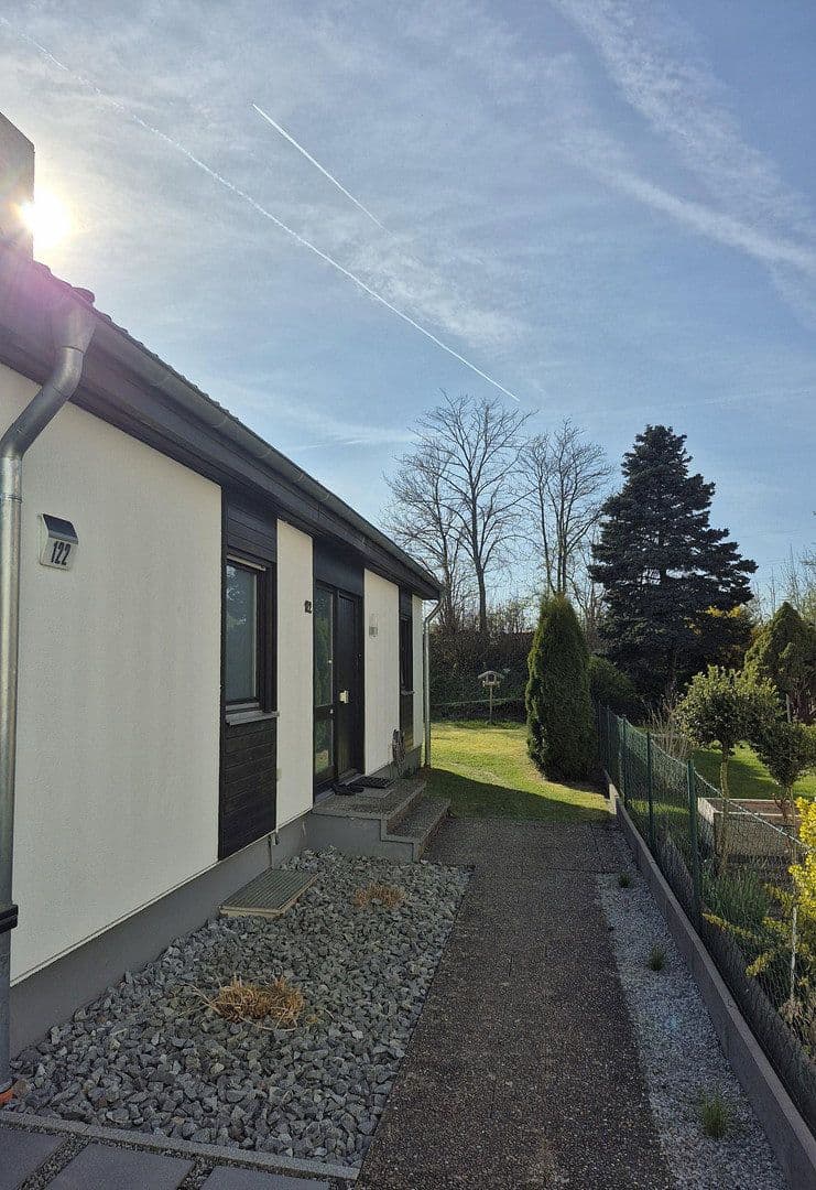 Predaj domu 120 m², pozemok 590 m², Königsbrunn, Bavorsko Predaj domu 120 m², pozemok 590 m², Königsbrunn, Bavorsko