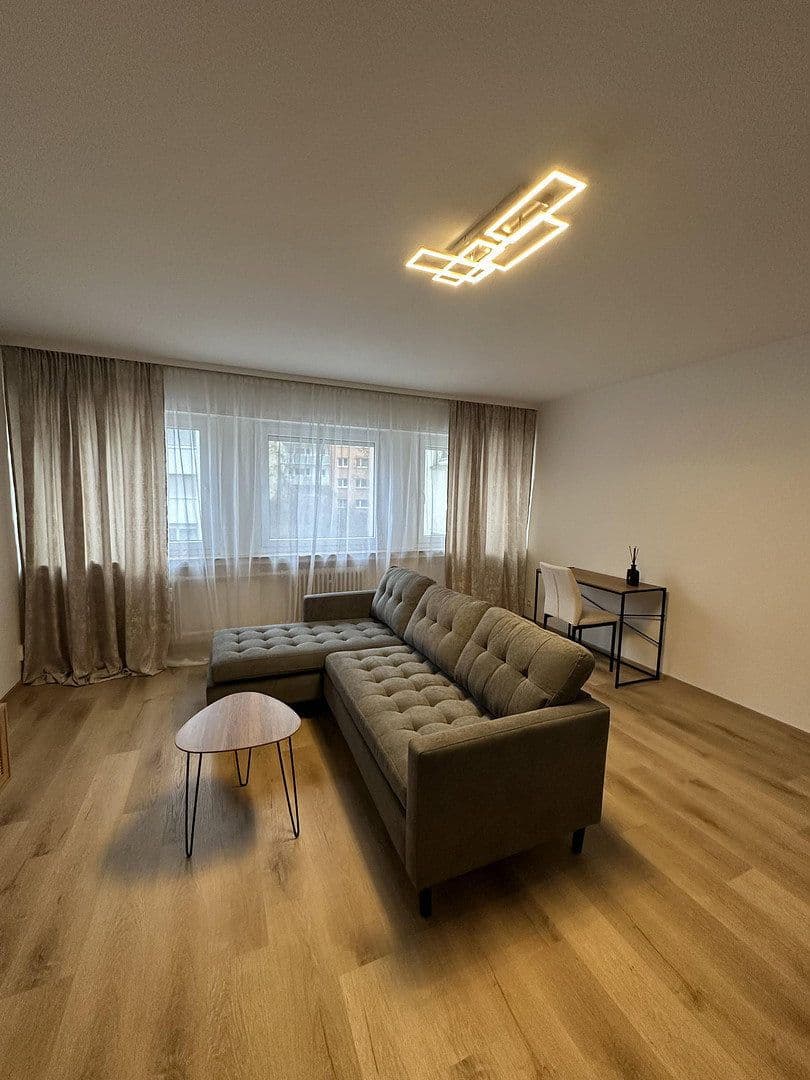 Prenájom bytu 2-izbový 56 m², Alexanderstraße 54, Stuttgart, Bádensko-Wurttembersko Prenájom bytu 2-izbový 56 m², Alexanderstraße 54, Stuttgart, Bádensko-Wurttembersko