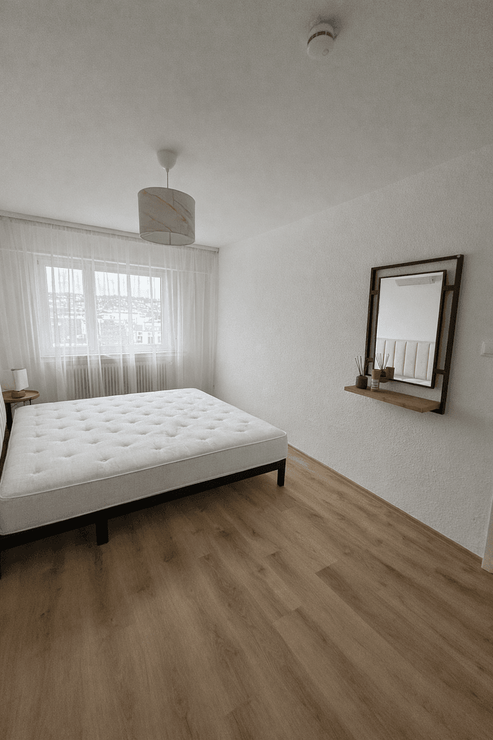 Prenájom bytu 2-izbový 56 m², Alexanderstraße 54, Stuttgart, Bádensko-Wurttembersko Prenájom bytu 2-izbový 56 m², Alexanderstraße 54, Stuttgart, Bádensko-Wurttembersko