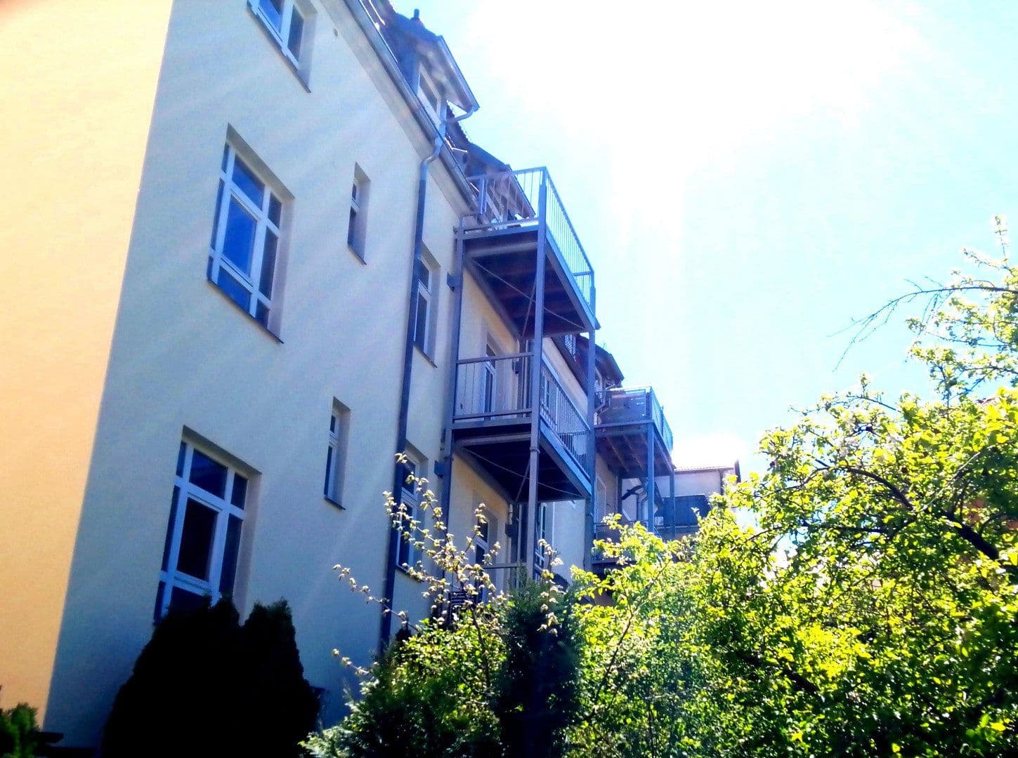 Prenájom bytu 4-izbový 84 m², Brucknerstraße 15, Weimar, Durínsko Prenájom bytu 4-izbový 84 m², Brucknerstraße 15, Weimar, Durínsko