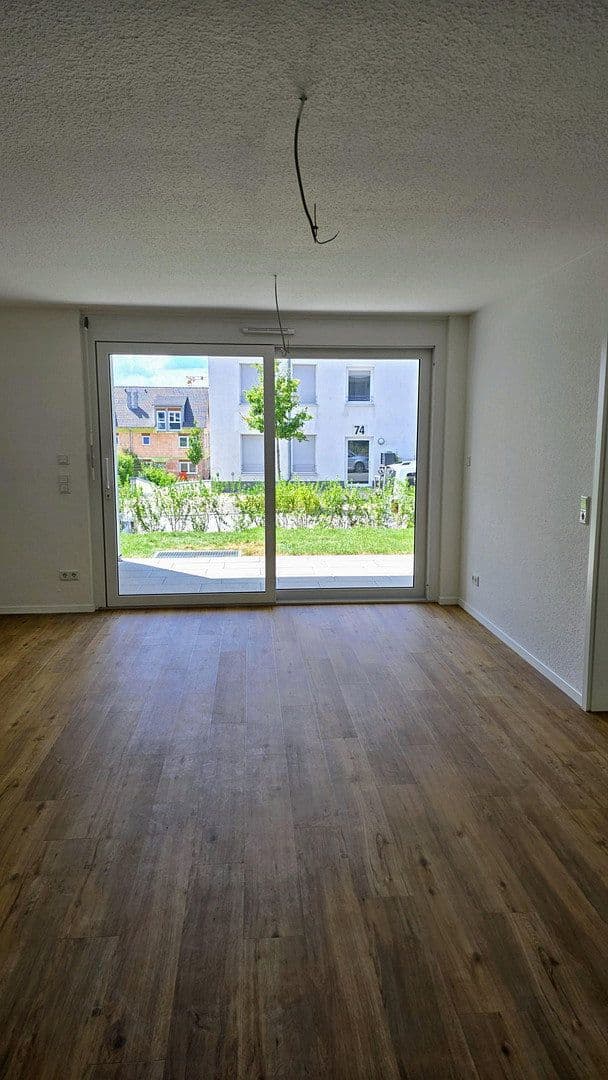 Prenájom bytu 2-izbový 52 m², Renningen, Bádensko-Wurttembersko Prenájom bytu 2-izbový 52 m², Renningen, Bádensko-Wurttembersko