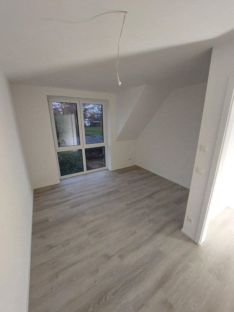 Prenájom domu 118 m², pozemok 248 m², Prisdorf, Šlezvicko-Holštajnsko Prenájom domu 118 m², pozemok 248 m², Prisdorf, Šlezvicko-Holštajnsko