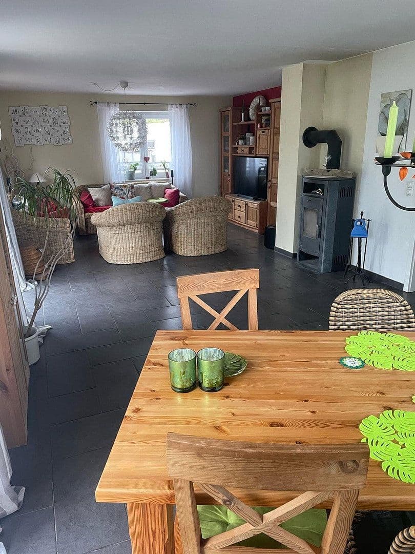 Predaj domu 157 m², pozemok 1.335 m², Mattenstieg 6, Seevetal, Dolné Sasko Predaj domu 157 m², pozemok 1.335 m², Mattenstieg 6, Seevetal, Dolné Sasko