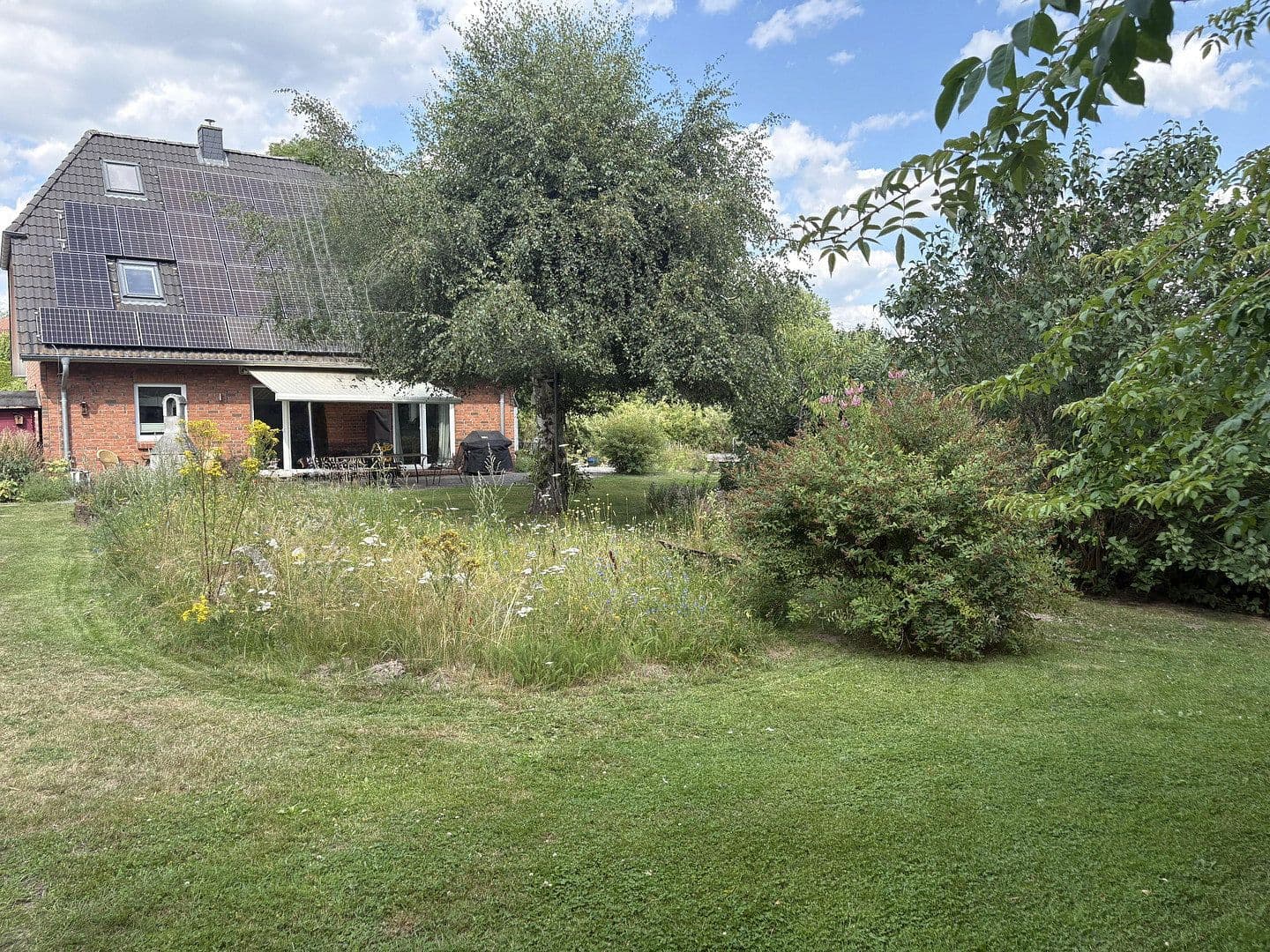 Predaj domu 157 m², pozemok 1.335 m², Mattenstieg 6, Seevetal, Dolné Sasko Predaj domu 157 m², pozemok 1.335 m², Mattenstieg 6, Seevetal, Dolné Sasko
