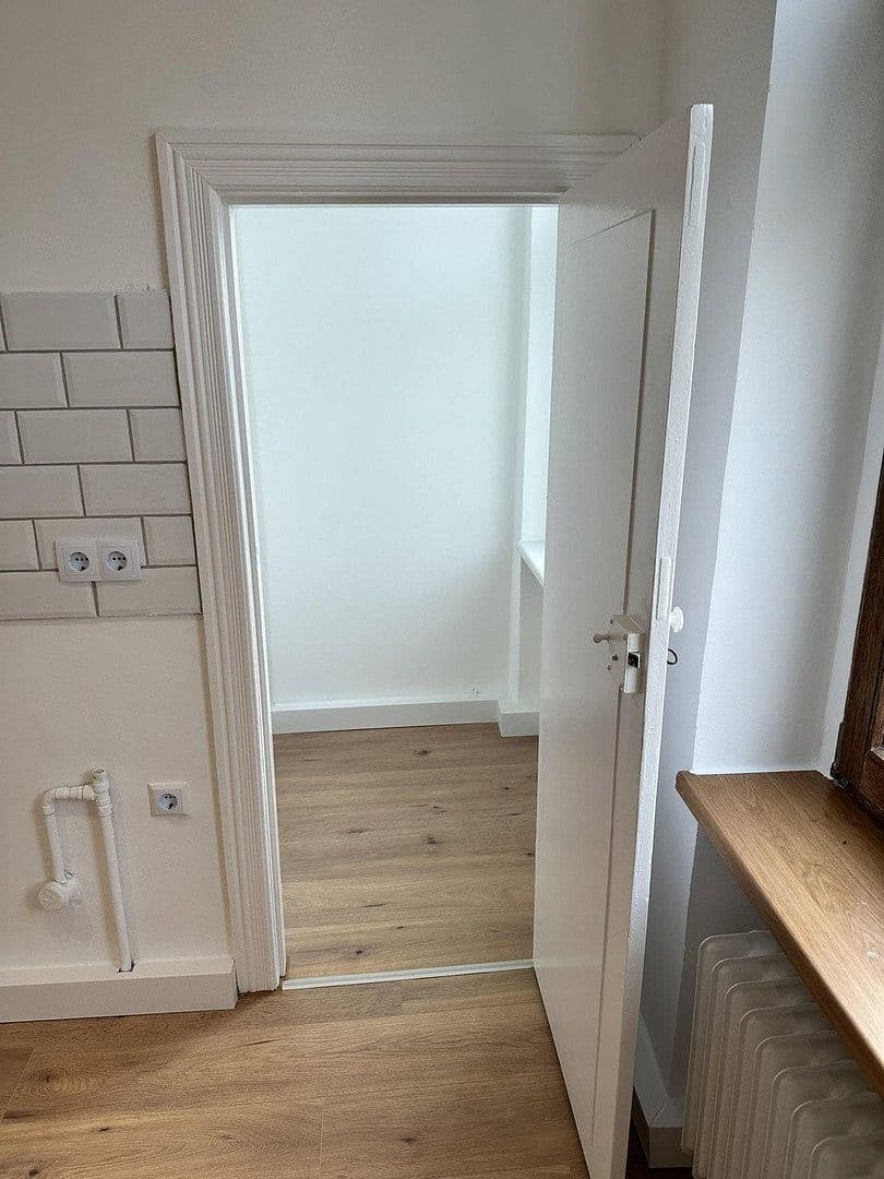 Prenájom bytu 2-izbový 65 m², Kurstraße 10, Berlin Spandau, Berlín Prenájom bytu 2-izbový 65 m², Kurstraße 10, Berlin Spandau, Berlín