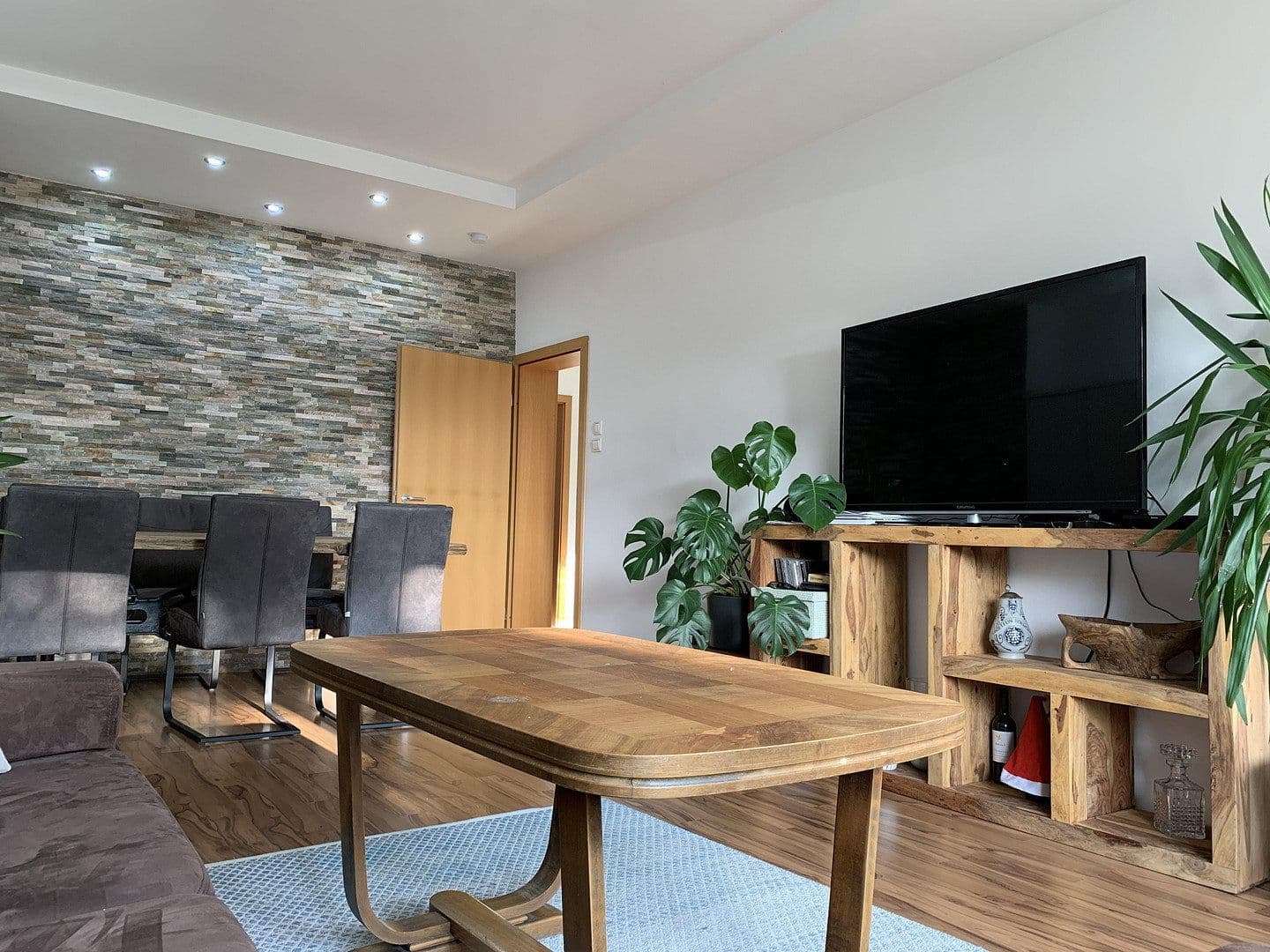 Prenájom bytu 3-izbový 88 m², Essen (Holsterhausen), Severné Porýnie - Westfálsko Prenájom bytu 3-izbový 88 m², Essen (Holsterhausen), Severné Porýnie - Westfálsko
