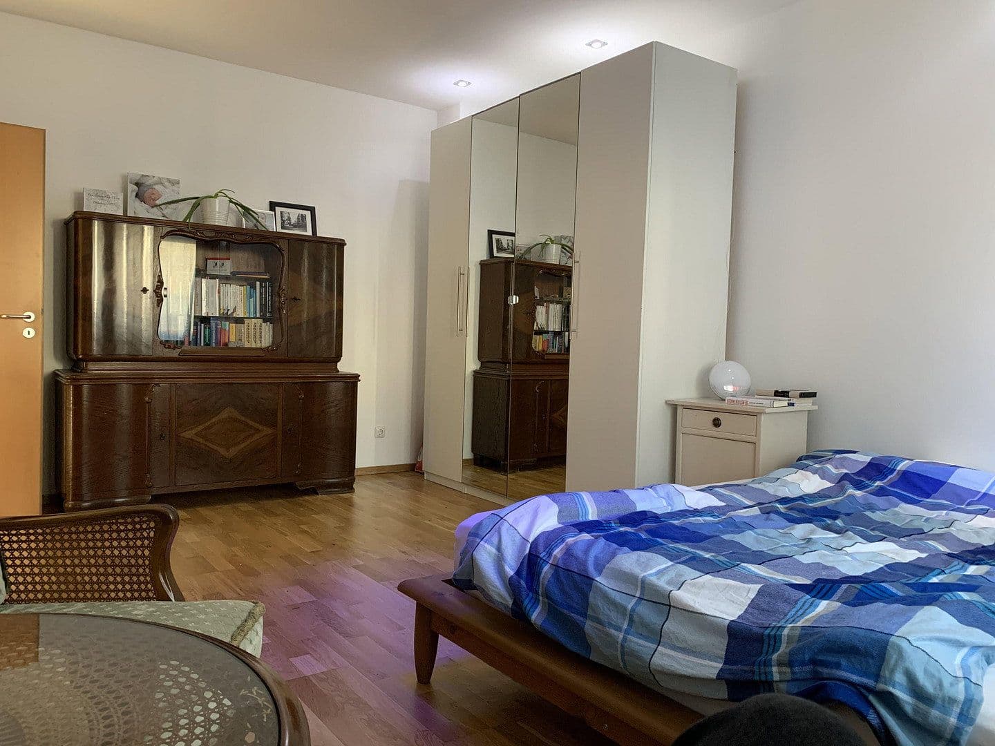 Prenájom bytu 3-izbový 88 m², Essen (Holsterhausen), Severné Porýnie - Westfálsko Prenájom bytu 3-izbový 88 m², Essen (Holsterhausen), Severné Porýnie - Westfálsko