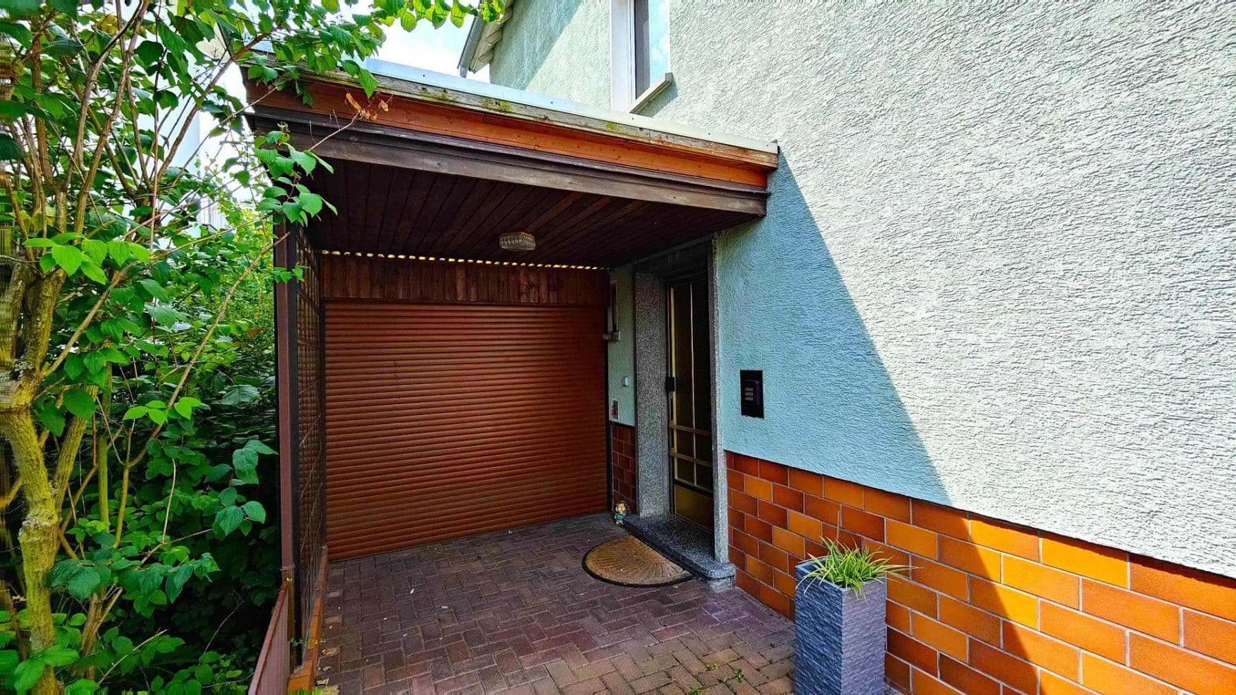 Predaj domu 207 m², pozemok 498 m², Scharfensteiner Straße 19, Offenbach, Hesensko Predaj domu 207 m², pozemok 498 m², Scharfensteiner Straße 19, Offenbach, Hesensko