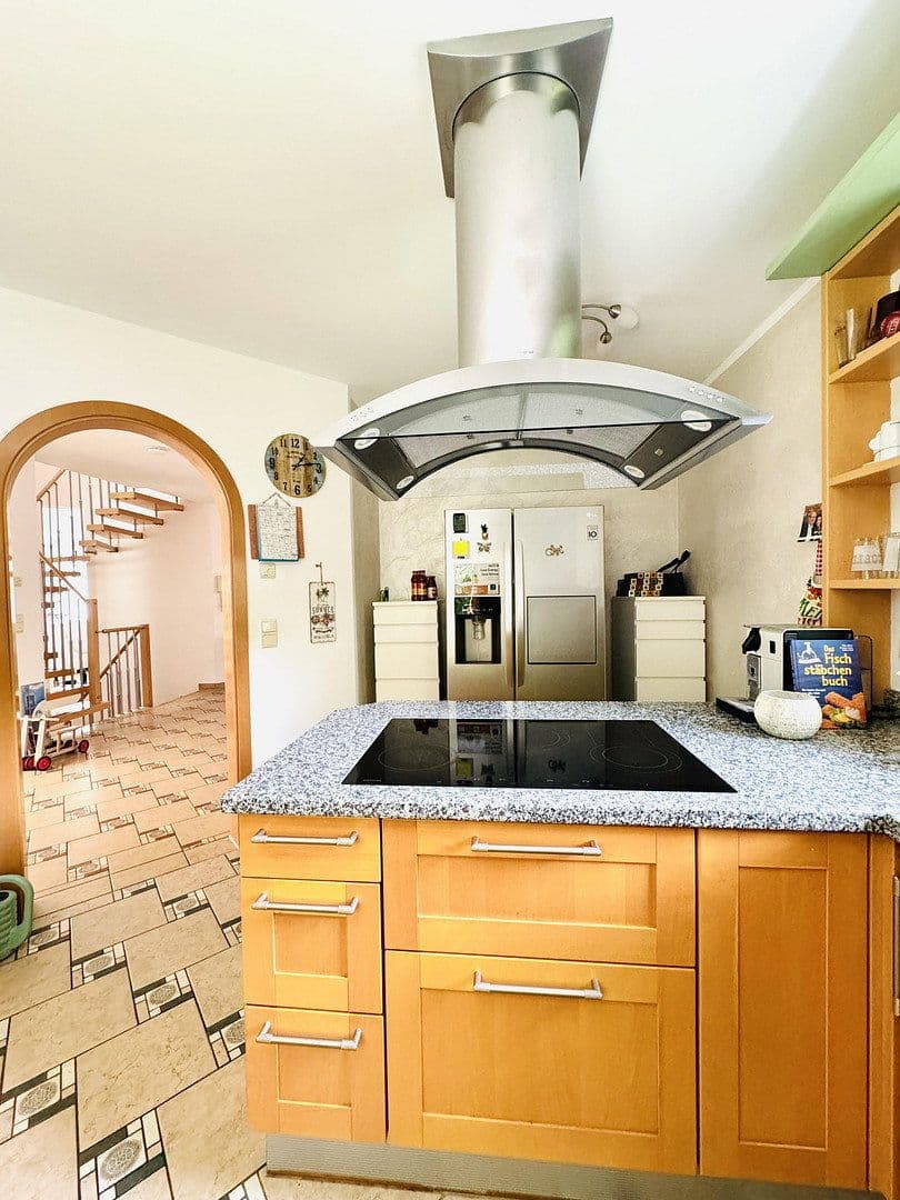 Prenájom domu 330 m², pozemok 1.100 m², Haimhausen, Bavorsko Prenájom domu 330 m², pozemok 1.100 m², Haimhausen, Bavorsko