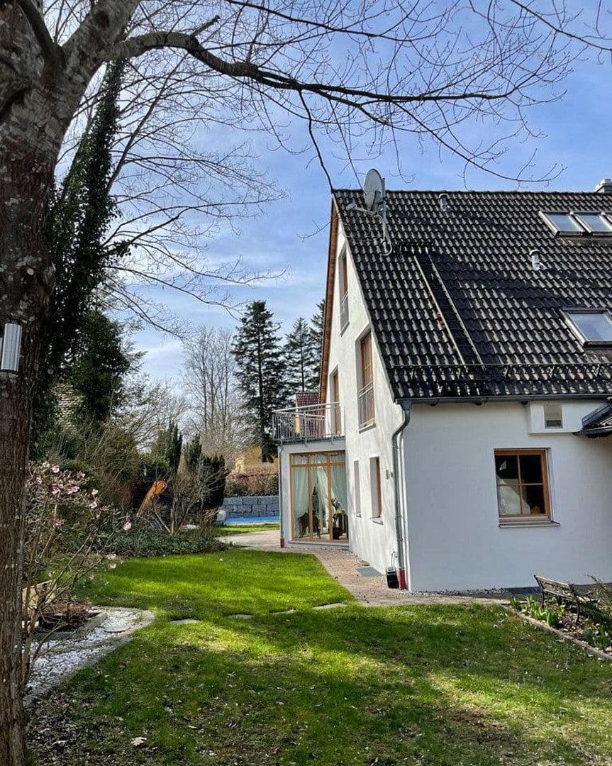 Prenájom domu 330 m², pozemok 1.100 m², Haimhausen, Bavorsko Prenájom domu 330 m², pozemok 1.100 m², Haimhausen, Bavorsko