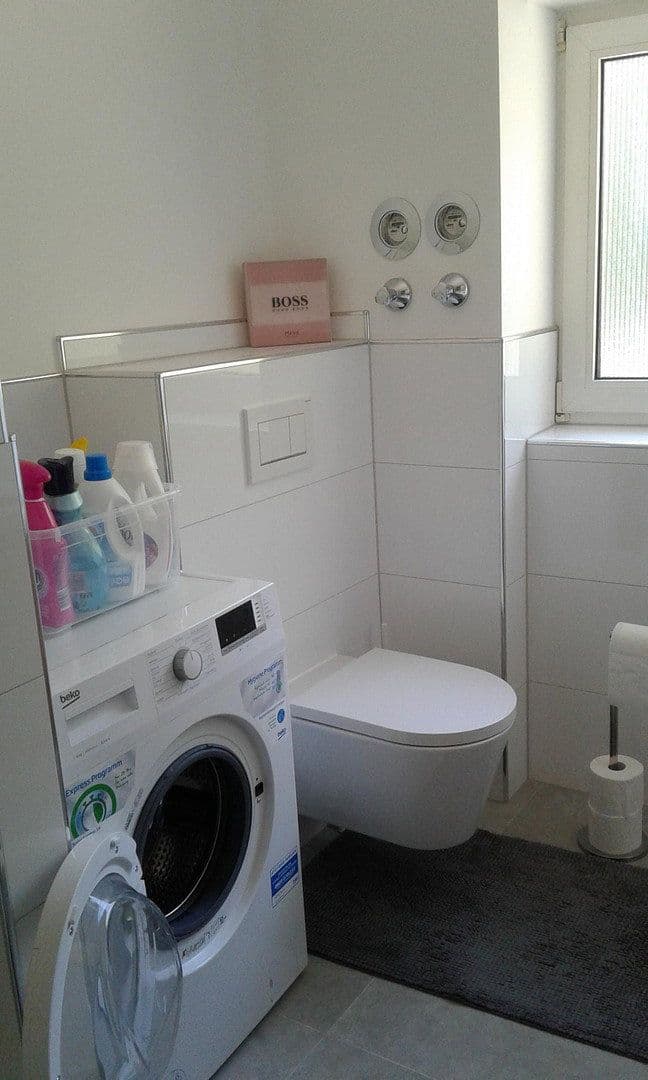 Prenájom bytu 2-izbový 67 m², Am Hirschsprung, Königstein im Taunus, Hesensko Prenájom bytu 2-izbový 67 m², Am Hirschsprung, Königstein im Taunus, Hesensko
