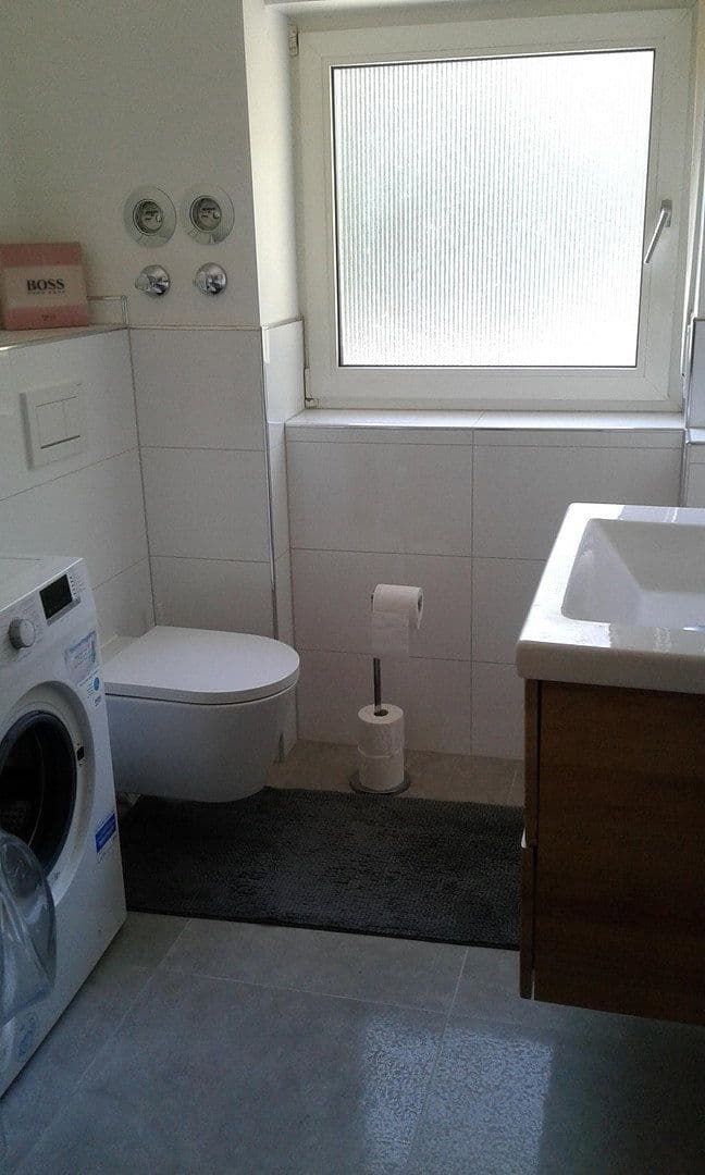 Prenájom bytu 2-izbový 67 m², Am Hirschsprung, Königstein im Taunus, Hesensko Prenájom bytu 2-izbový 67 m², Am Hirschsprung, Königstein im Taunus, Hesensko