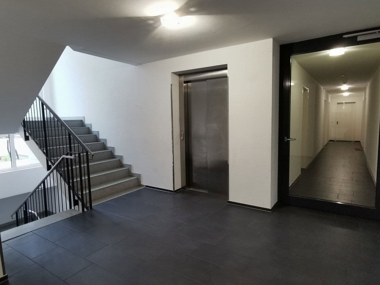 Prenájom bytu 2-izbový 47 m², Römerstr. 67, Bonn, Severné Porýnie - Westfálsko Prenájom bytu 2-izbový 47 m², Römerstr. 67, Bonn, Severné Porýnie - Westfálsko