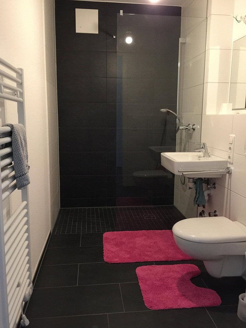 Prenájom bytu 2-izbový 47 m², Römerstr. 67, Bonn, Severné Porýnie - Westfálsko Prenájom bytu 2-izbový 47 m², Römerstr. 67, Bonn, Severné Porýnie - Westfálsko