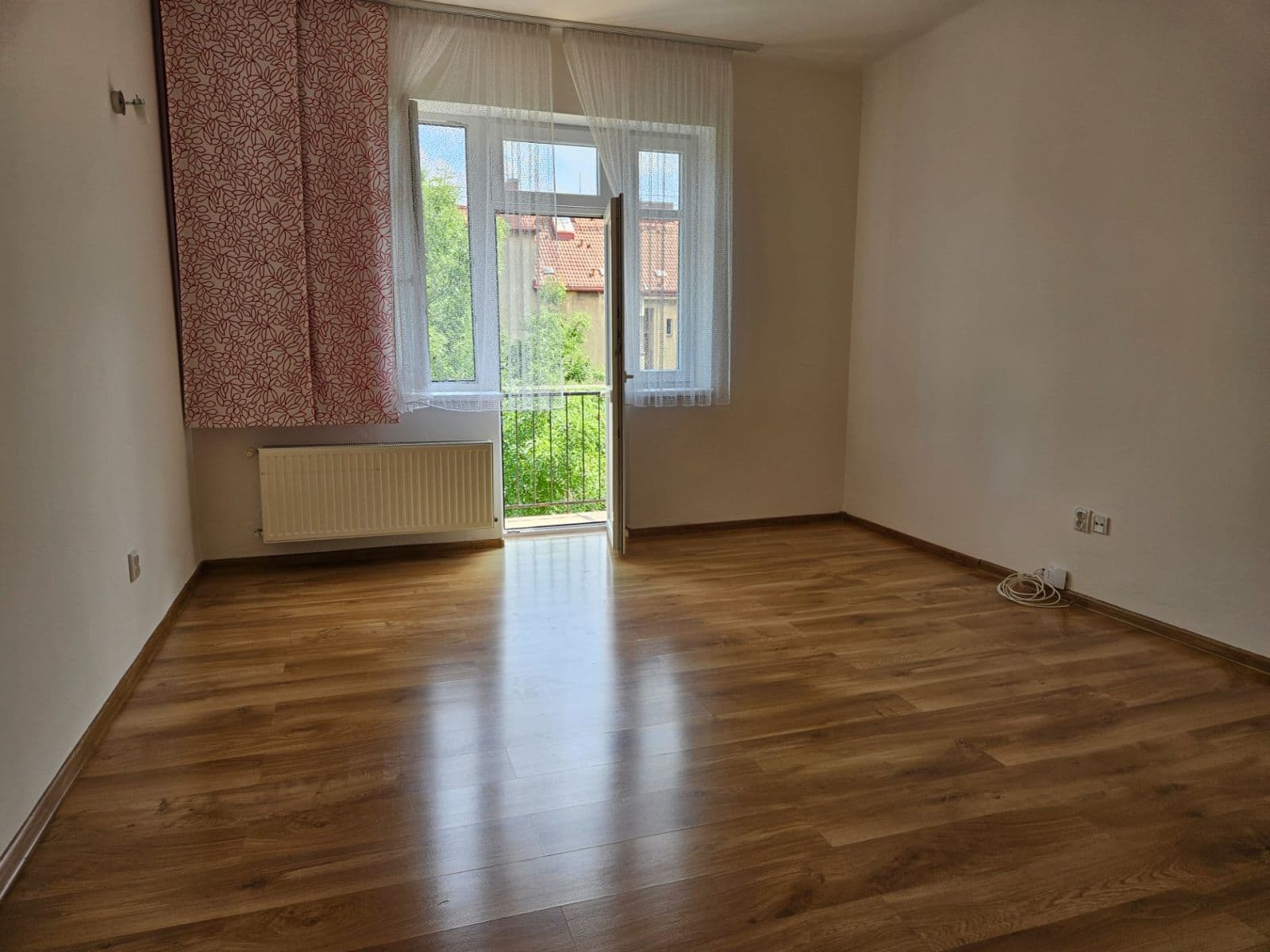Prenájom bytu 1-izbový 37 m², Prouzova, Praha, Praha Prenájom bytu 1-izbový 37 m², Prouzova, Praha, Praha