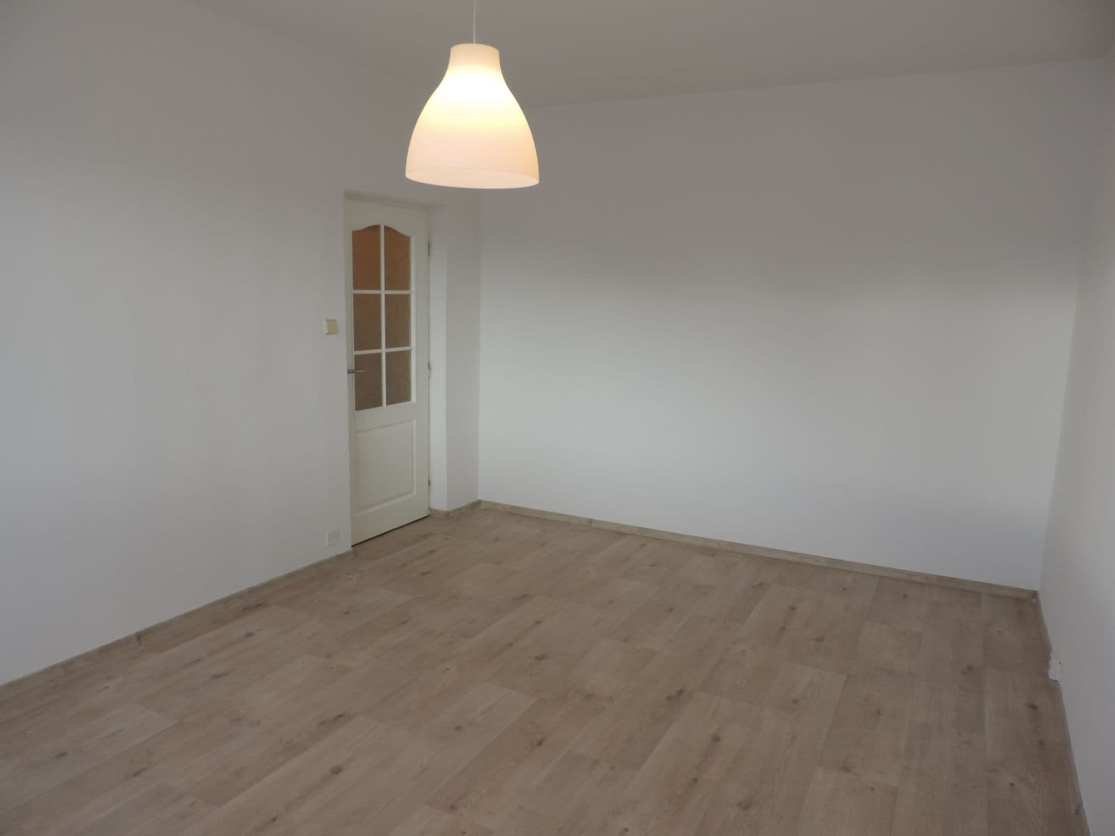 Prenájom bytu 2-izbový 53 m², Švermova, Beroun, Středočeský kraj Prenájom bytu 2-izbový 53 m², Švermova, Beroun, Středočeský kraj
