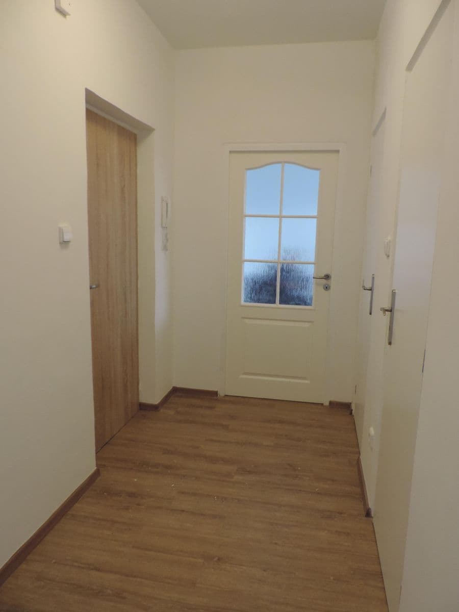 Prenájom bytu 2-izbový 53 m², Švermova, Beroun, Středočeský kraj Prenájom bytu 2-izbový 53 m², Švermova, Beroun, Středočeský kraj