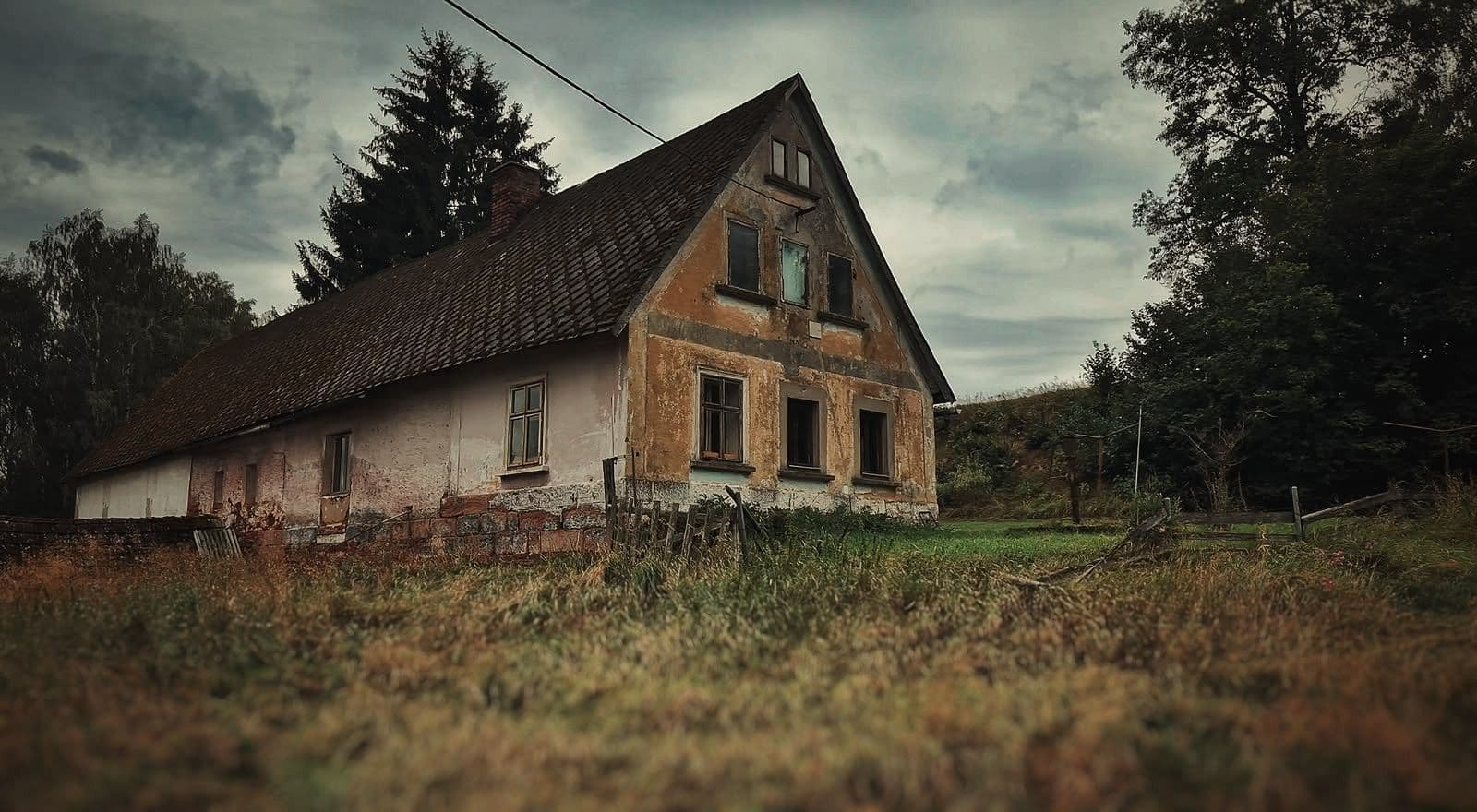 Predaj domu 403 m², pozemok 6.500 m², K Břízkám, Trutnov, Královéhradecký kraj Predaj domu 403 m², pozemok 6.500 m², K Břízkám, Trutnov, Královéhradecký kraj