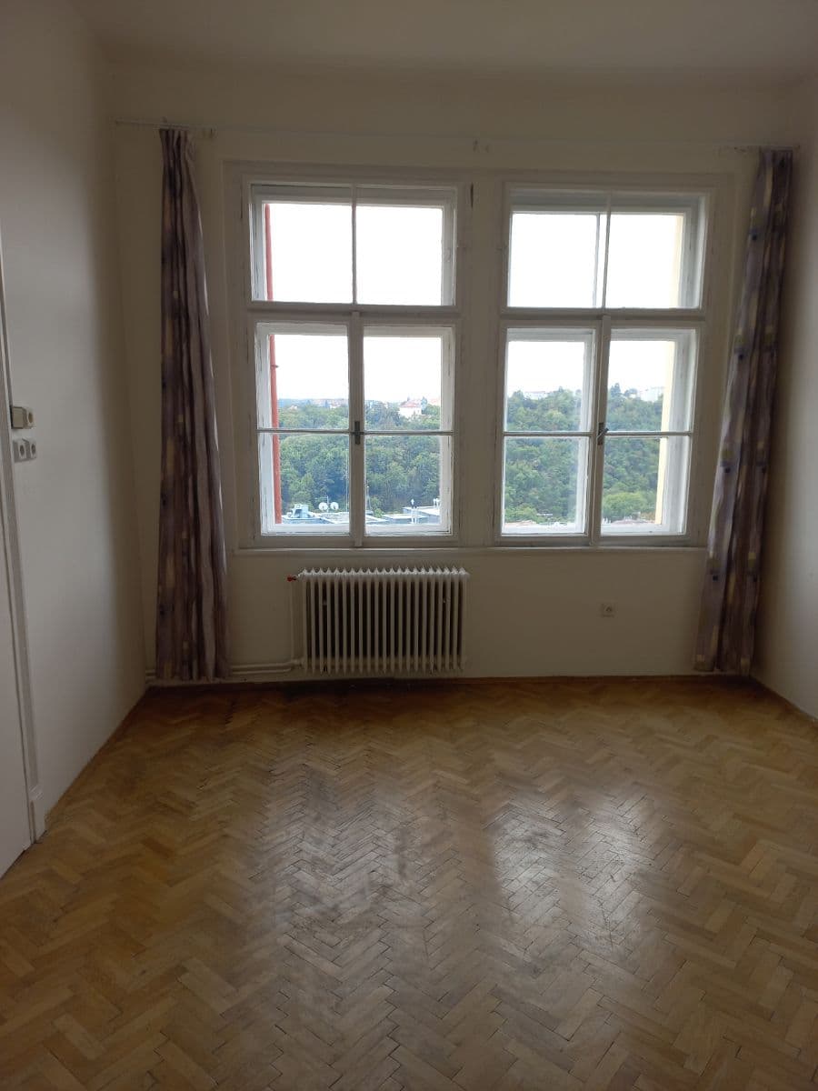 Prenájom bytu 3-izbový 90 m², Švédská, Praha, Praha Prenájom bytu 3-izbový 90 m², Švédská, Praha, Praha