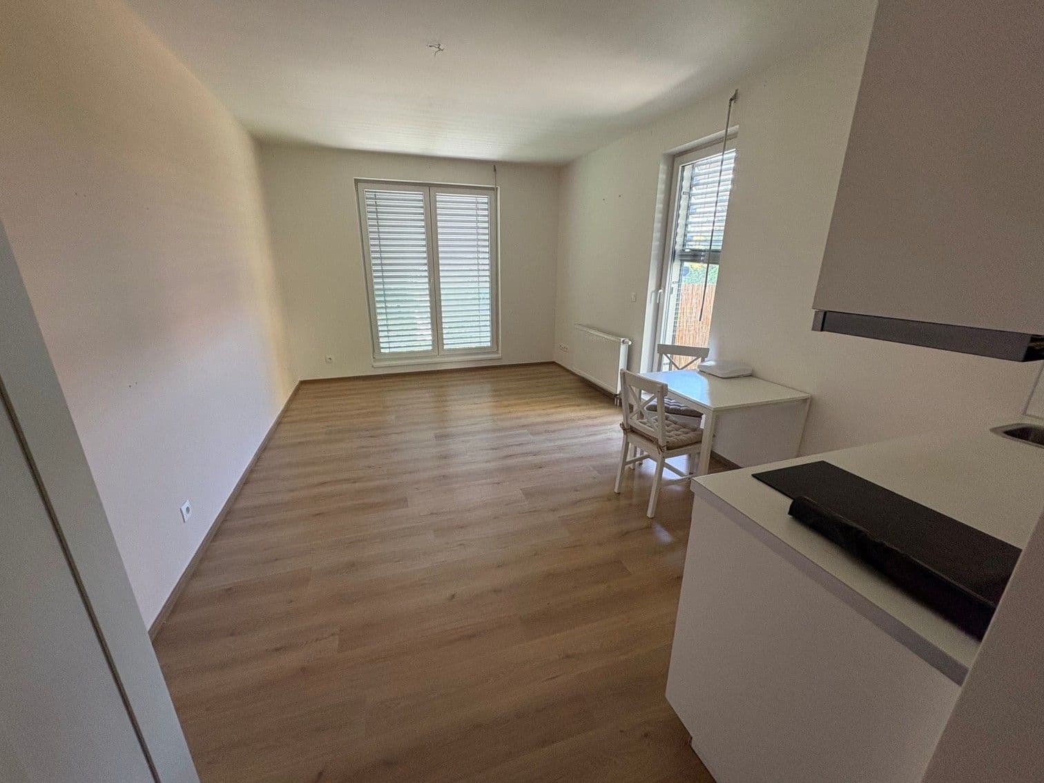 Prenájom bytu 1-izbový 37 m², Nad Úžlabinou, Praha, Praha Prenájom bytu 1-izbový 37 m², Nad Úžlabinou, Praha, Praha