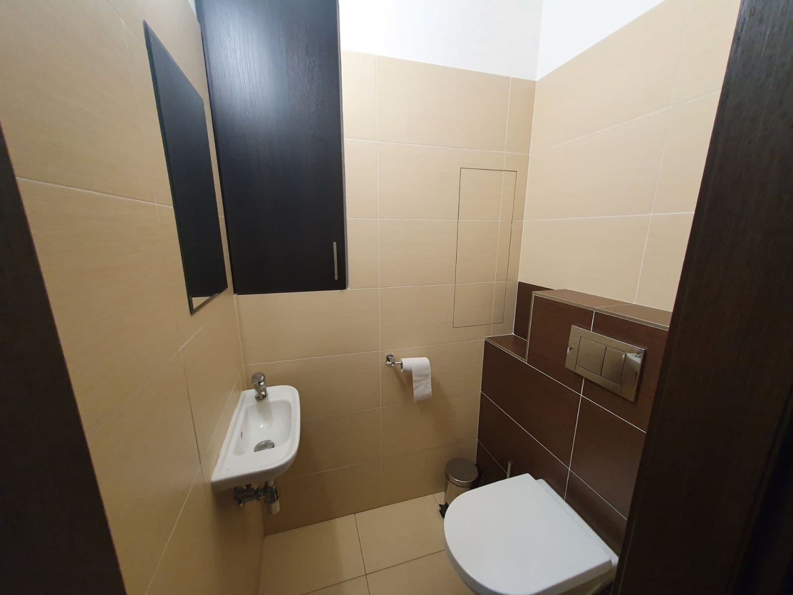 Prenájom bytu 2-izbový 55 m², Měchenická, Praha, Praha Prenájom bytu 2-izbový 55 m², Měchenická, Praha, Praha