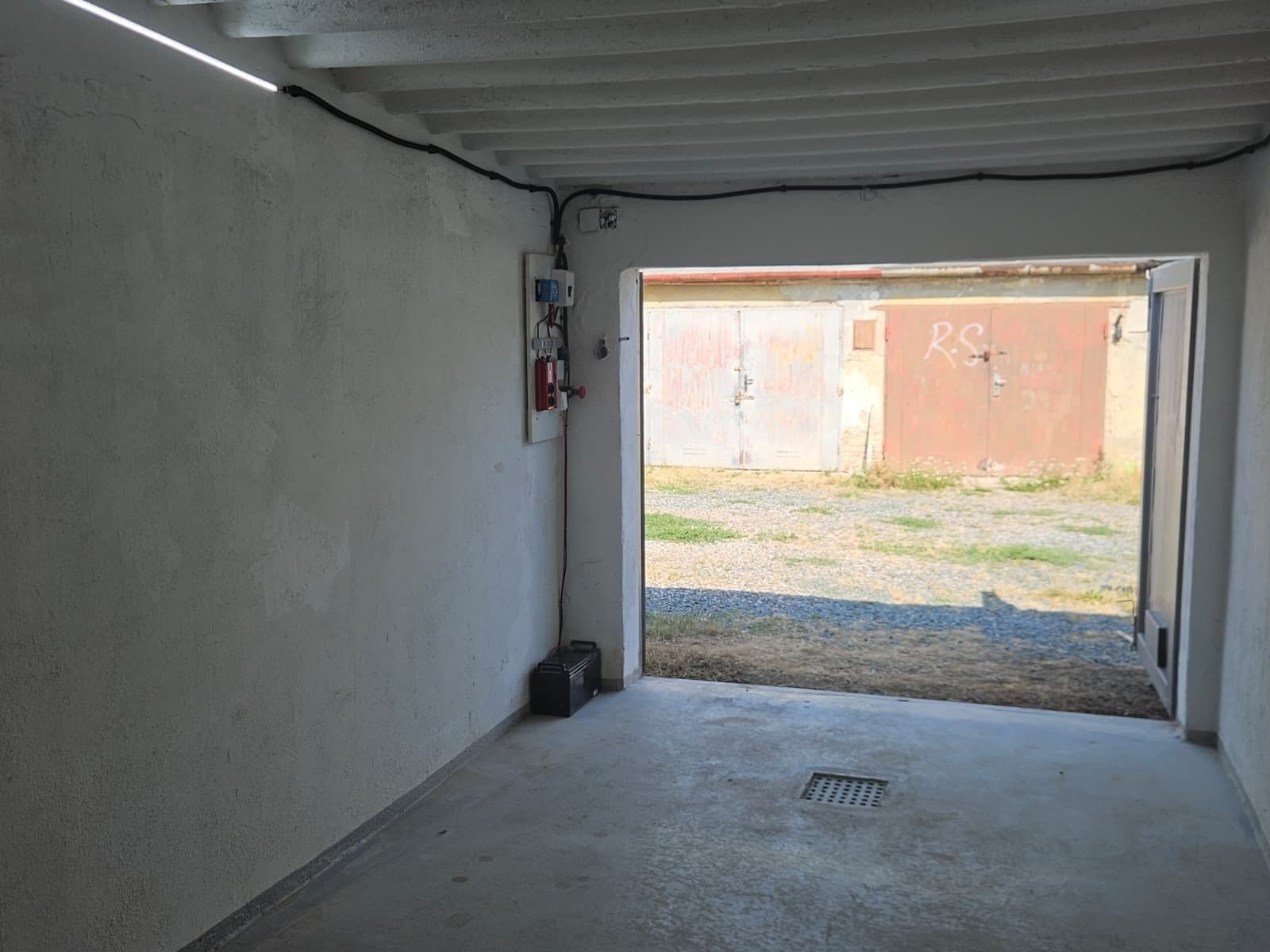 Prenájom garáže 18 m², Brno, Jihomoravský kraj Prenájom garáže 18 m², Brno, Jihomoravský kraj