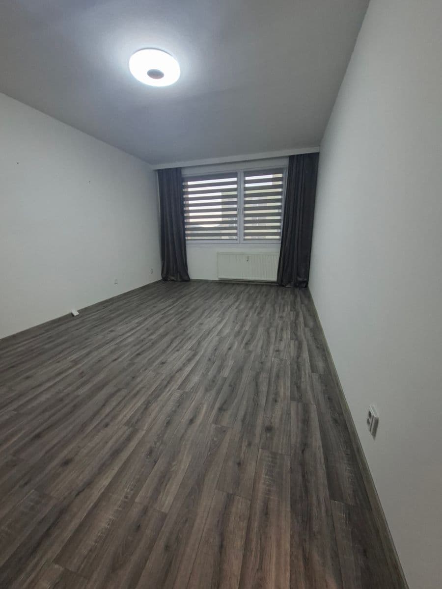 Prenájom bytu 2-izbový 61 m², Česká, Prachatice, Jihočeský kraj Prenájom bytu 2-izbový 61 m², Česká, Prachatice, Jihočeský kraj