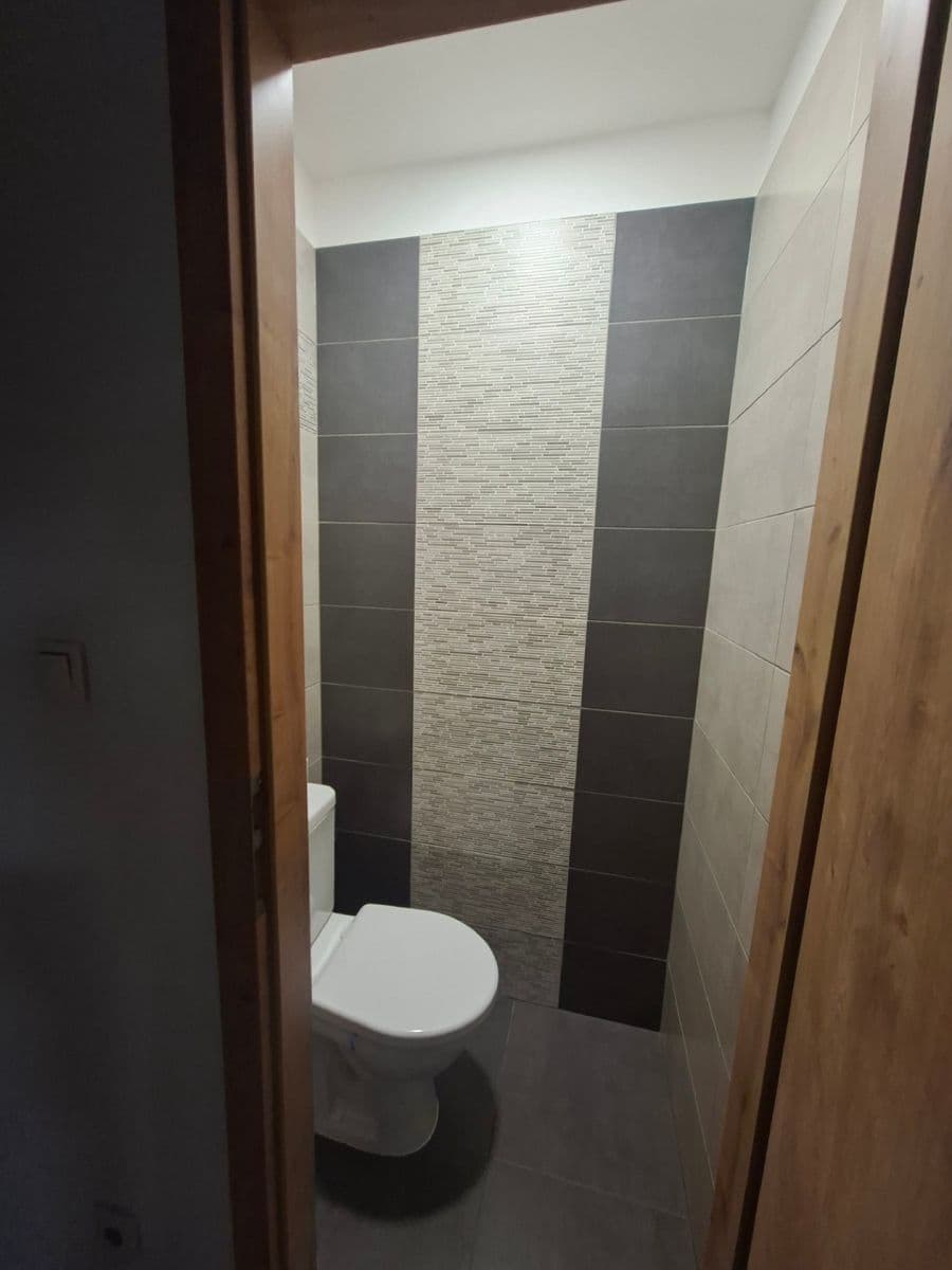 Prenájom bytu 2-izbový 61 m², Česká, Prachatice, Jihočeský kraj Prenájom bytu 2-izbový 61 m², Česká, Prachatice, Jihočeský kraj