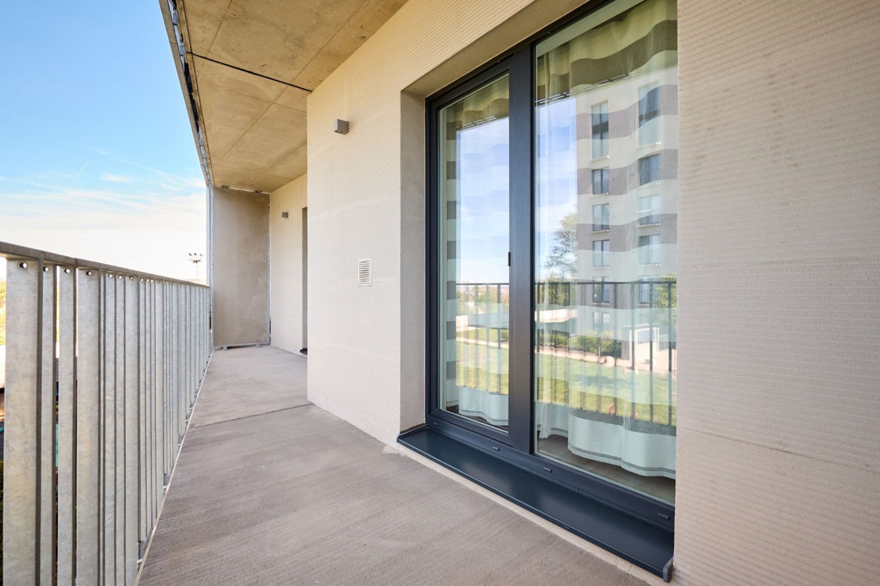 Prenájom bytu 2-izbový 40 m², Novovysočanská, Praha, Praha Prenájom bytu 2-izbový 40 m², Novovysočanská, Praha, Praha