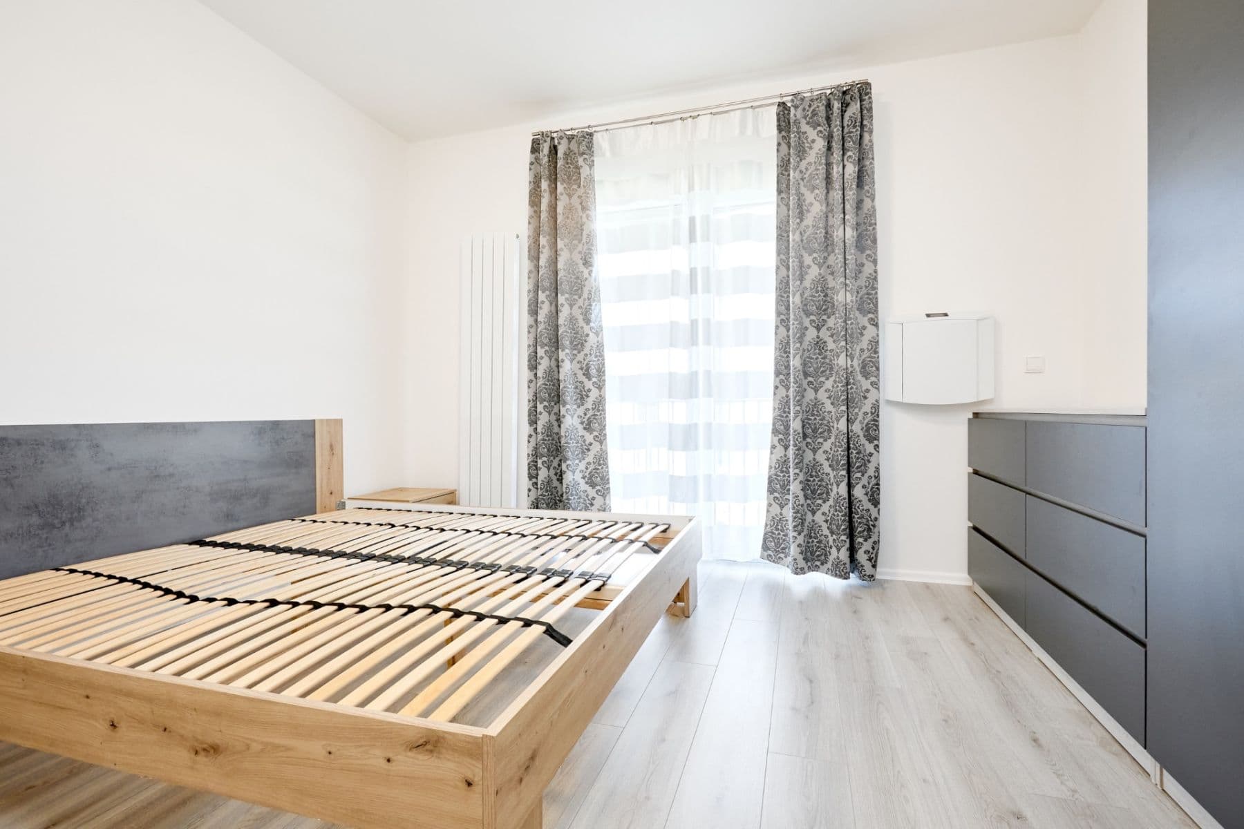Prenájom bytu 2-izbový 40 m², Novovysočanská, Praha, Praha Prenájom bytu 2-izbový 40 m², Novovysočanská, Praha, Praha