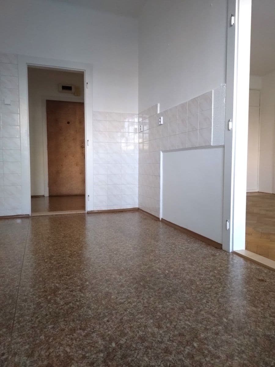 Predaj bytu 2-izbový 60 m², třída Tomáše Bati, Zlín, Zlínský kraj Predaj bytu 2-izbový 60 m², třída Tomáše Bati, Zlín, Zlínský kraj