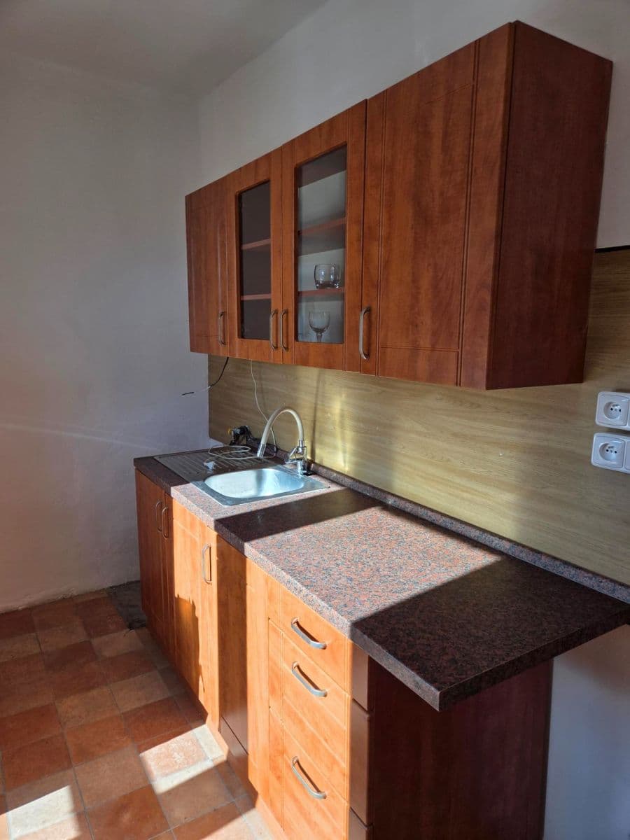 Prenájom bytu 2-izbový 56 m², Střimelická, Praha, Praha Prenájom bytu 2-izbový 56 m², Střimelická, Praha, Praha