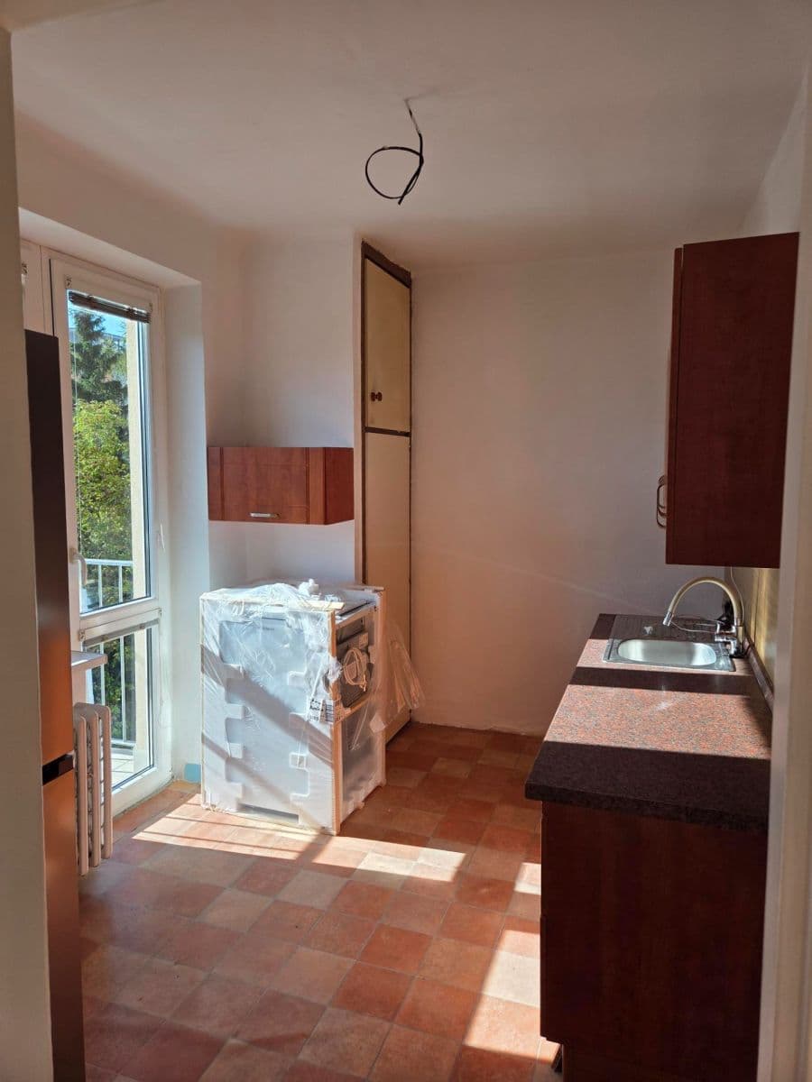 Prenájom bytu 2-izbový 56 m², Střimelická, Praha, Praha Prenájom bytu 2-izbový 56 m², Střimelická, Praha, Praha
