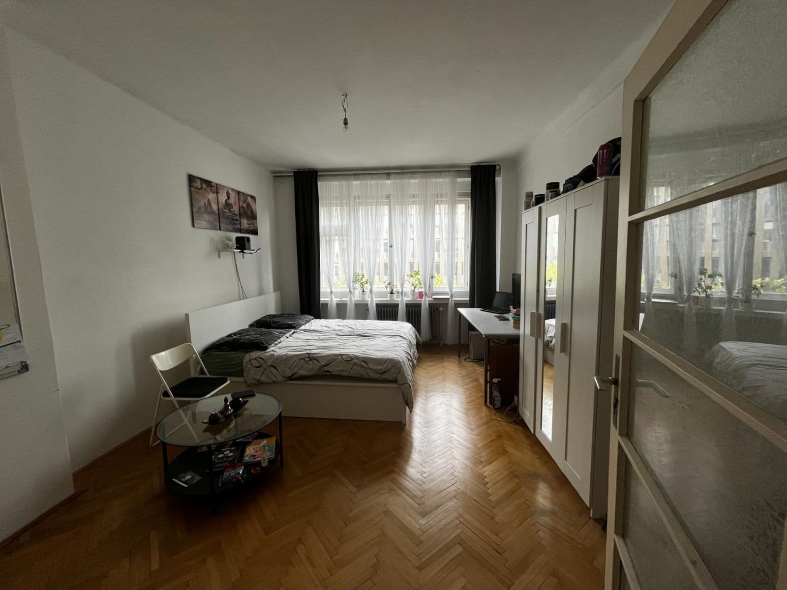 Prenájom bytu 1-izbový 32 m², Pobřežní, Praha, Praha Prenájom bytu 1-izbový 32 m², Pobřežní, Praha, Praha