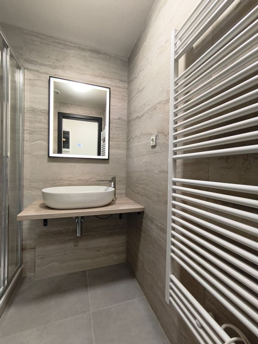 Prenájom bytu 1-izbový 24 m², U Zličína, Praha, Praha Prenájom bytu 1-izbový 24 m², U Zličína, Praha, Praha