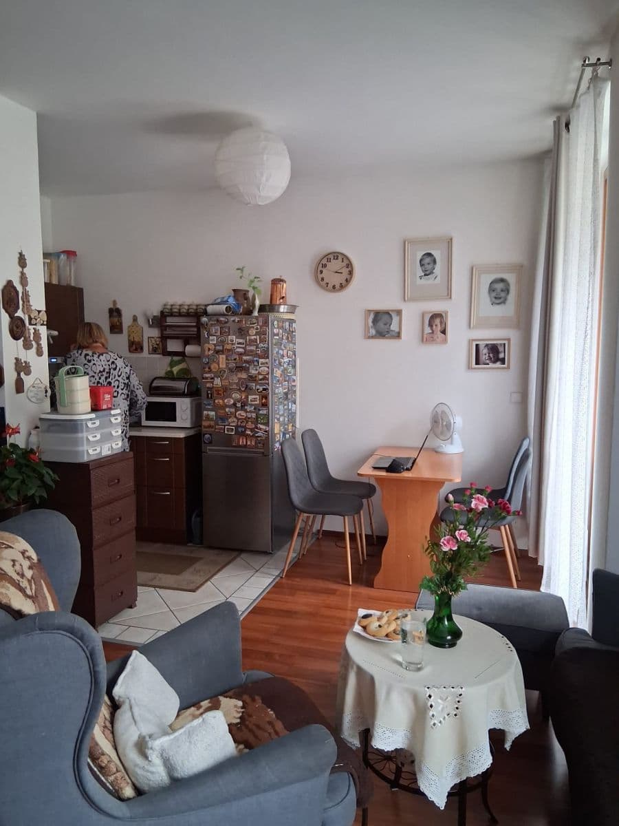 Predaj bytu 1-izbový 37 m², Lukášova, Praha, Praha Predaj bytu 1-izbový 37 m², Lukášova, Praha, Praha