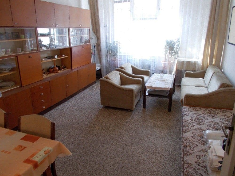 Prenájom bytu 3-izbový 80 m², Bayerova, Brno, Jihomoravský kraj Prenájom bytu 3-izbový 80 m², Bayerova, Brno, Jihomoravský kraj