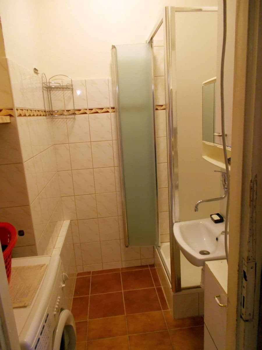 Prenájom bytu 3-izbový 80 m², Bayerova, Brno, Jihomoravský kraj Prenájom bytu 3-izbový 80 m², Bayerova, Brno, Jihomoravský kraj