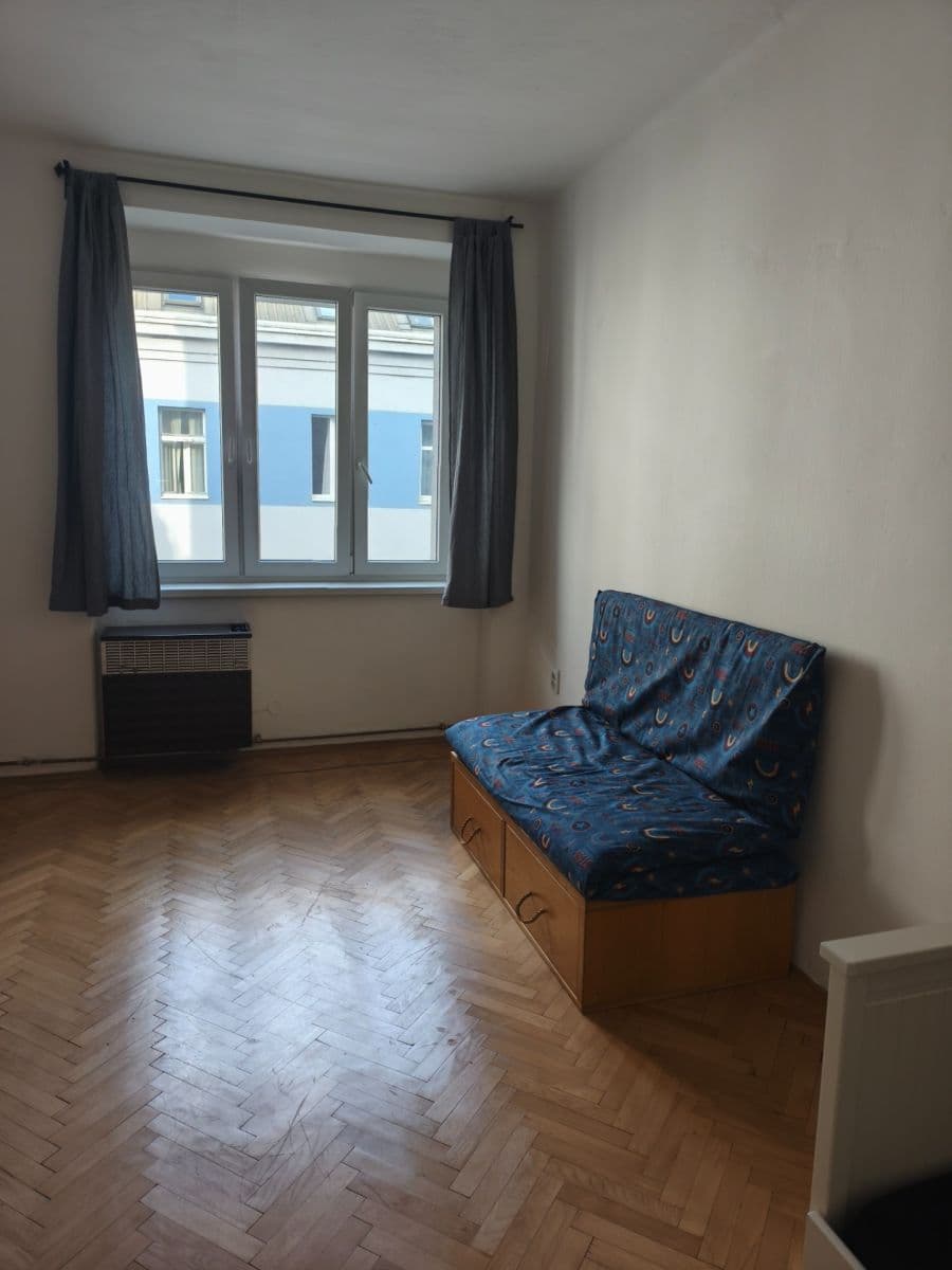 Prenájom bytu 3-izbový 87 m², V Mezihoří, Praha, Praha Prenájom bytu 3-izbový 87 m², V Mezihoří, Praha, Praha