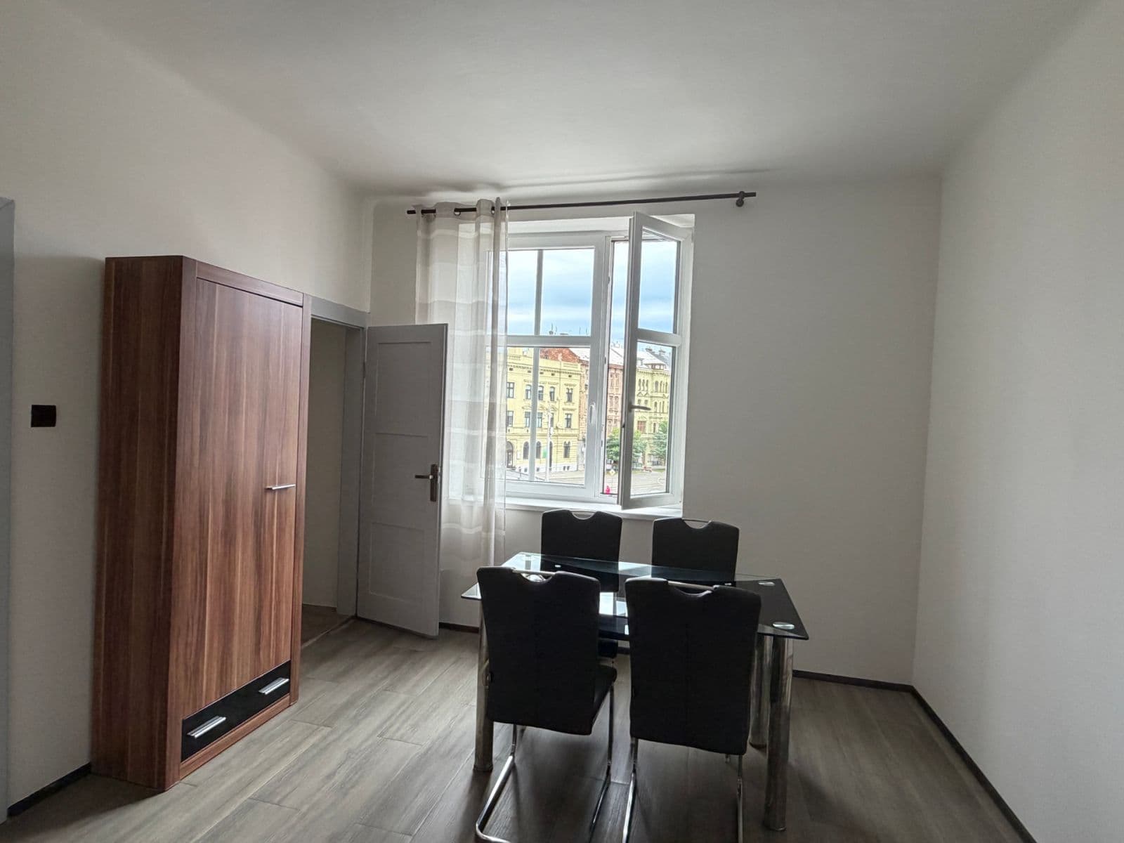 Prenájom bytu 2-izbový 54 m², Blahoslavova, Olomouc, Olomoucký kraj Prenájom bytu 2-izbový 54 m², Blahoslavova, Olomouc, Olomoucký kraj