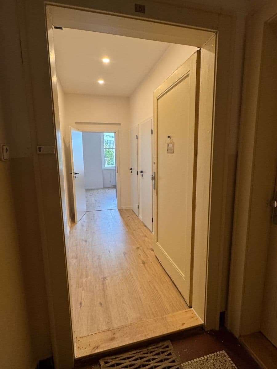 Prenájom bytu 2-izbový 45 m², 5. května, Praha, Praha Prenájom bytu 2-izbový 45 m², 5. května, Praha, Praha