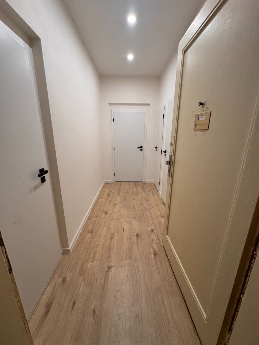 Prenájom bytu 2-izbový 45 m², 5. května, Praha, Praha Prenájom bytu 2-izbový 45 m², 5. května, Praha, Praha