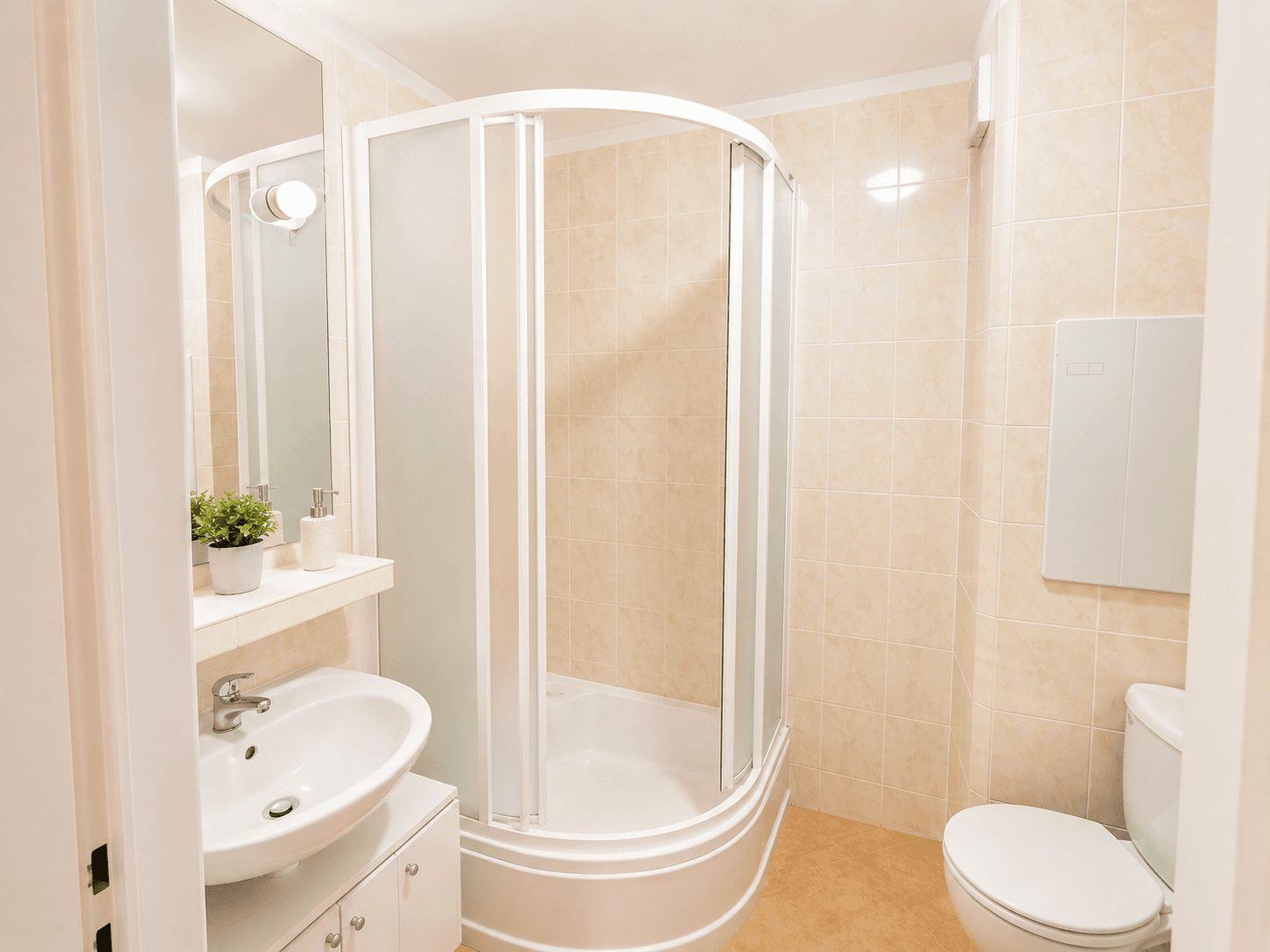 Prenájom bytu 2-izbový 41 m², Na Strži, Praha, Praha Prenájom bytu 2-izbový 41 m², Na Strži, Praha, Praha