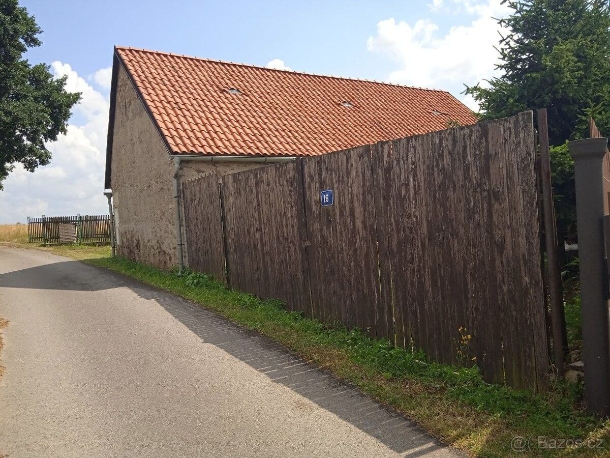 Predaj nebytového priestoru 100 m², Slověnice, Středočeský kraj Predaj nebytového priestoru 100 m², Slověnice, Středočeský kraj