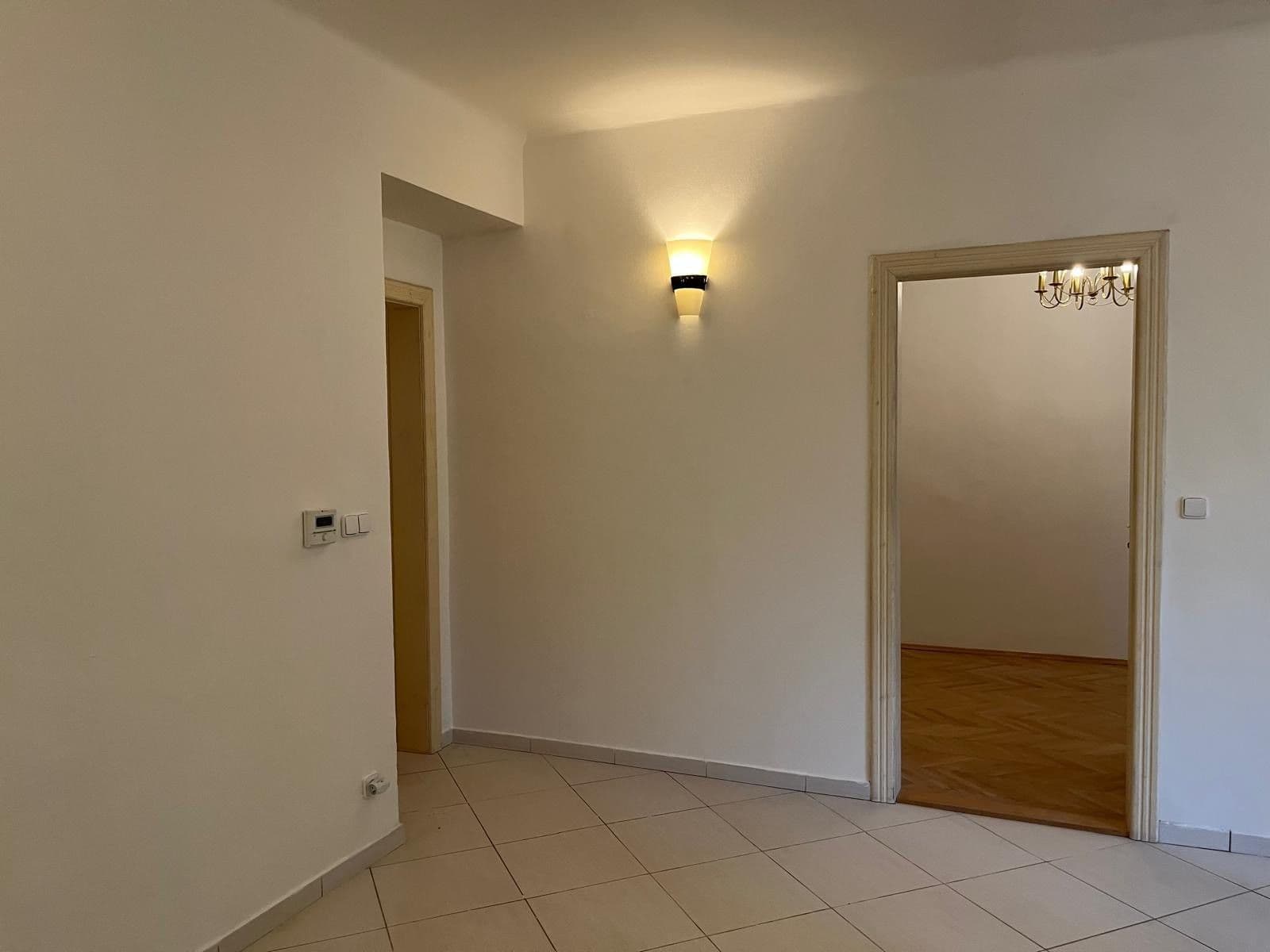 Prenájom bytu 3-izbový 82 m², Radhošťská, Praha, Praha Prenájom bytu 3-izbový 82 m², Radhošťská, Praha, Praha