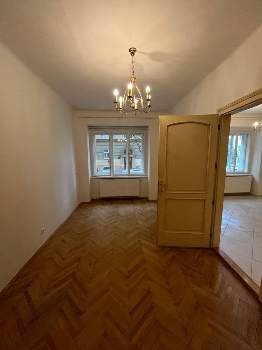 Prenájom bytu 3-izbový 82 m², Radhošťská, Praha, Praha Prenájom bytu 3-izbový 82 m², Radhošťská, Praha, Praha
