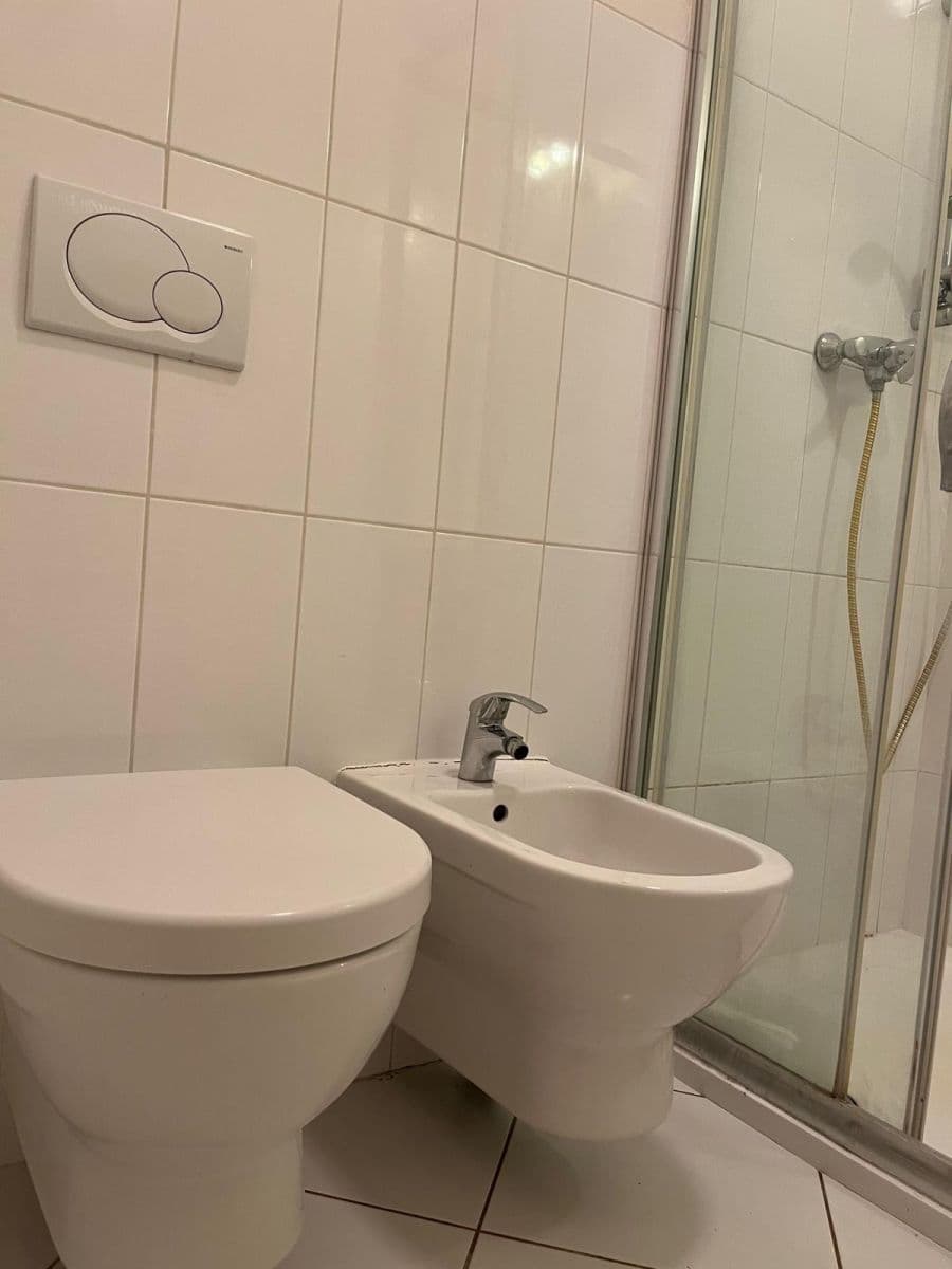 Prenájom bytu 3-izbový 82 m², Radhošťská, Praha, Praha Prenájom bytu 3-izbový 82 m², Radhošťská, Praha, Praha
