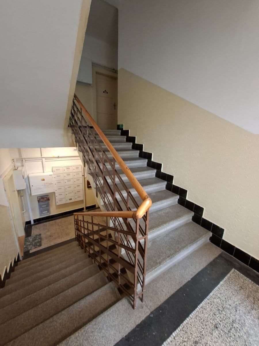 Predaj bytu 2-izbový 64 m², Kouřimská, Praha, Praha Predaj bytu 2-izbový 64 m², Kouřimská, Praha, Praha