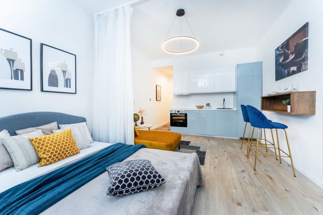 Prenájom bytu 1-izbový 27 m², Žerotínova, Praha, Praha Prenájom bytu 1-izbový 27 m², Žerotínova, Praha, Praha